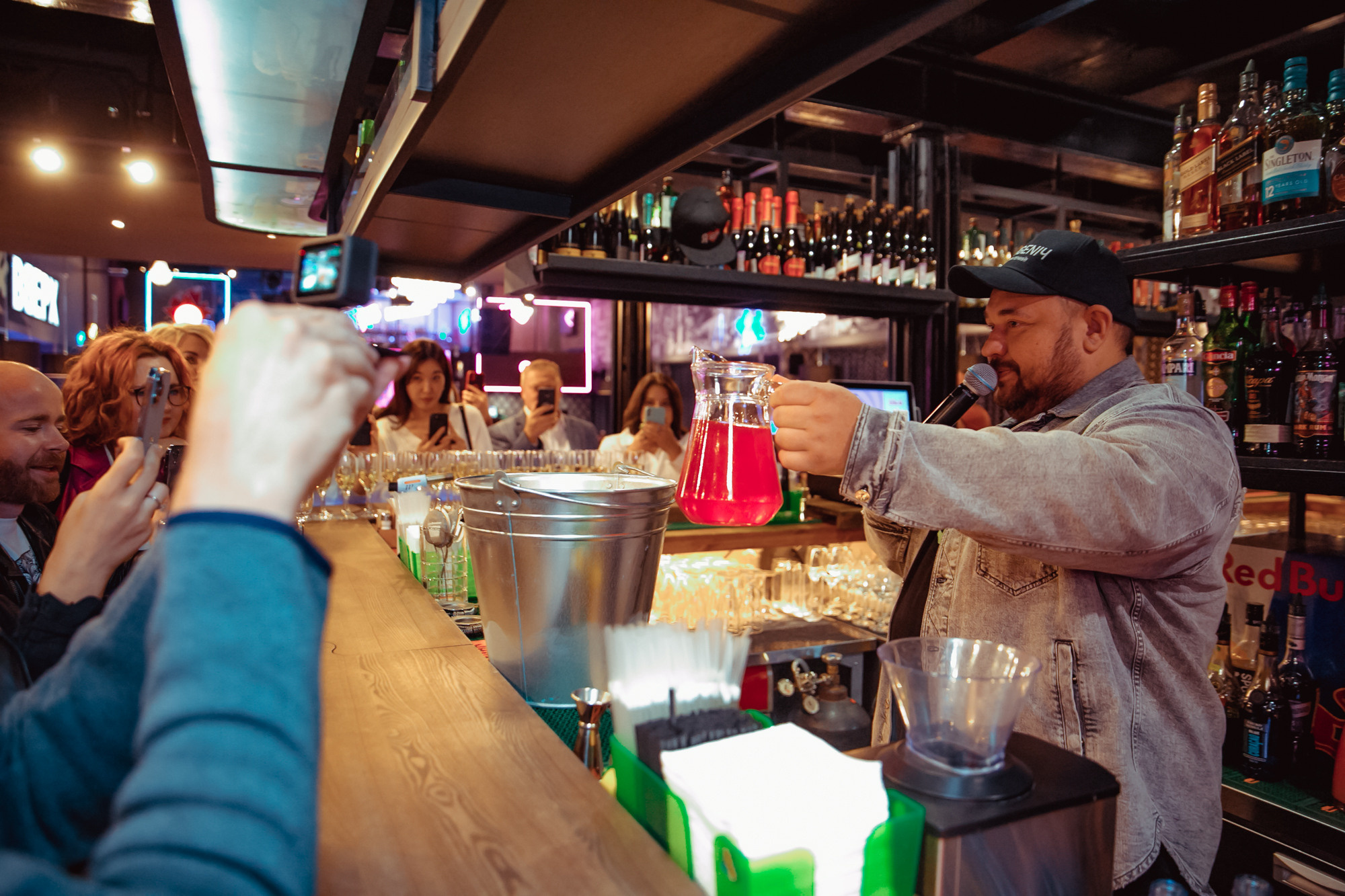 День рождение РВБ бар и концерт Сергея Жукова. Фотограф в Самаре Максим Тырин