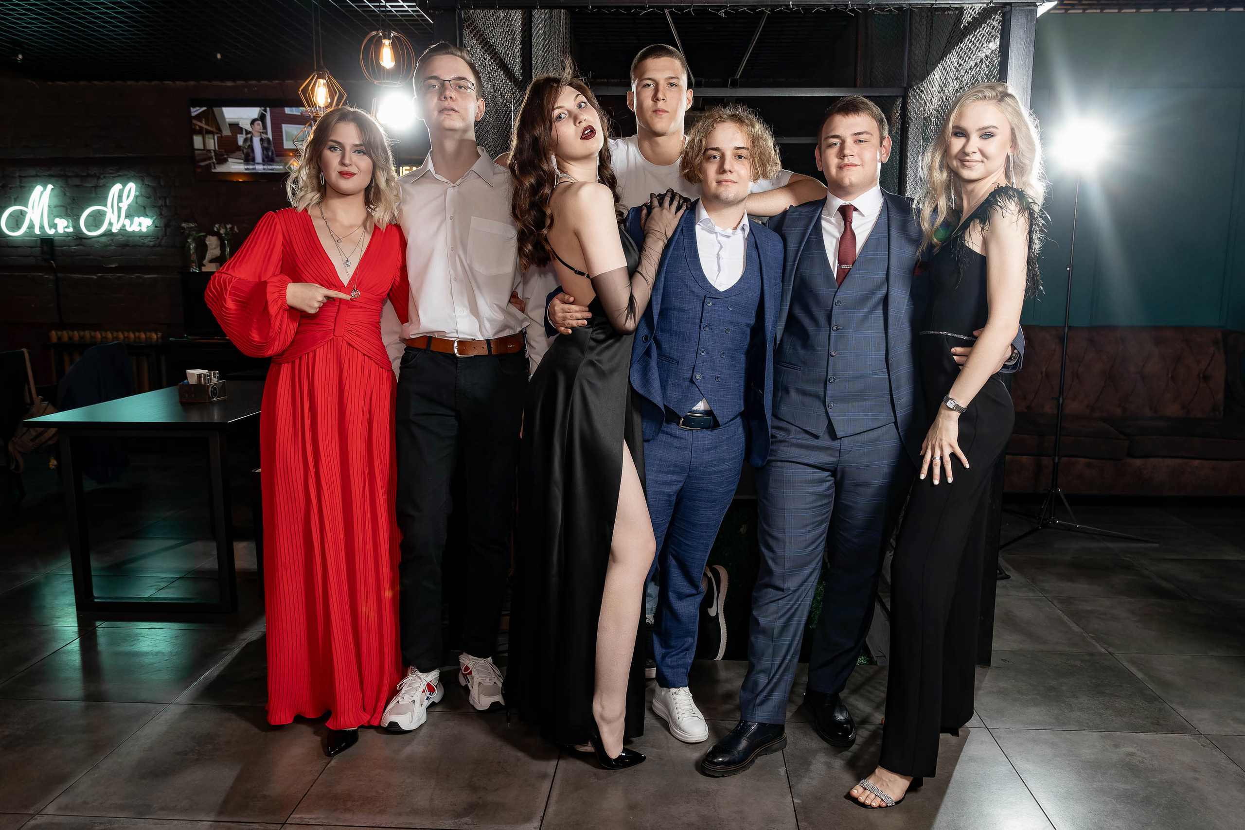 Выпускной в ресторане MR.NUR 28.06.2023. Фотограф в Самаре Максим Тырин