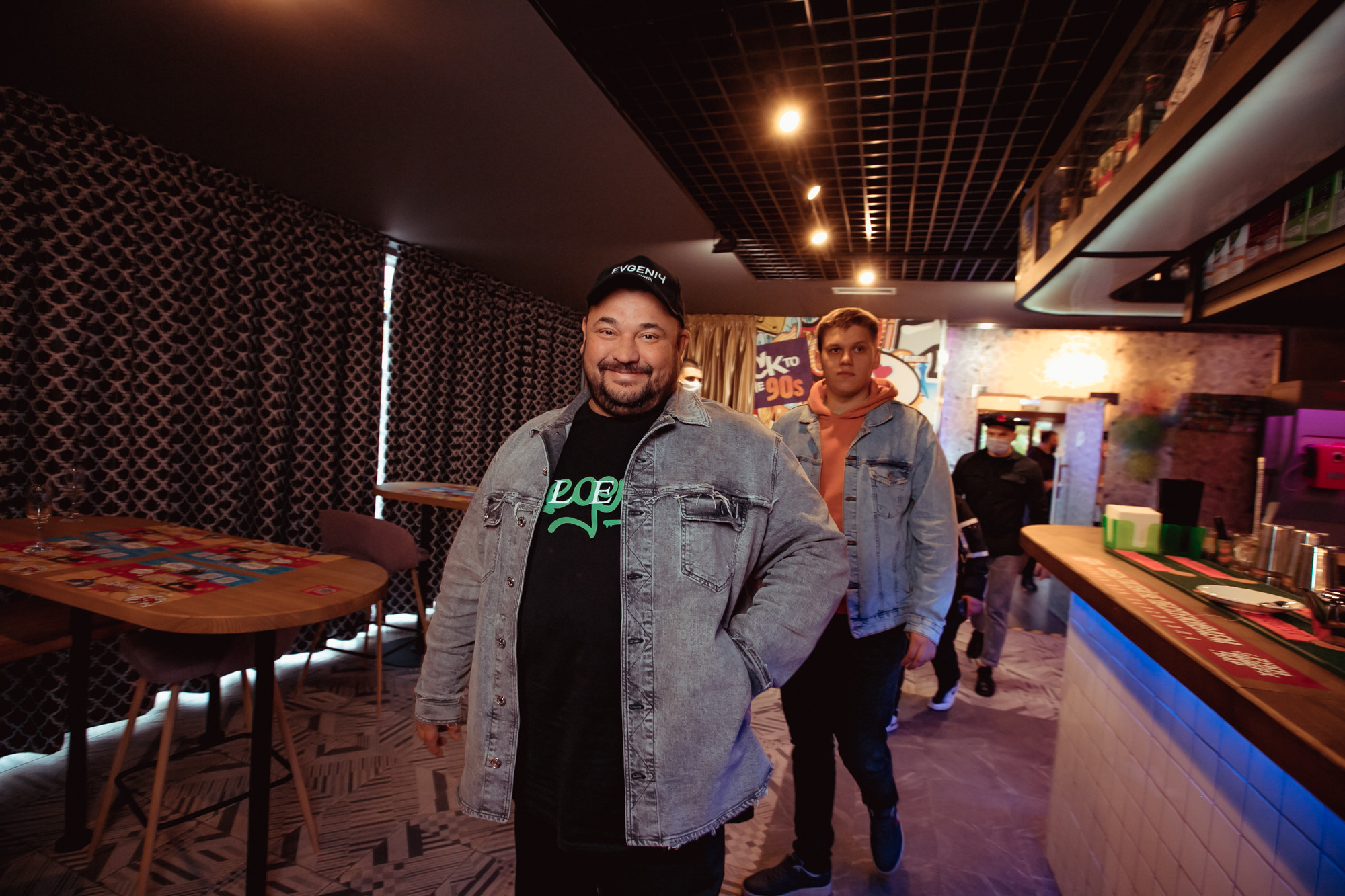 День рождение РВБ бар и концерт Сергея Жукова. Фотограф в Самаре Максим Тырин