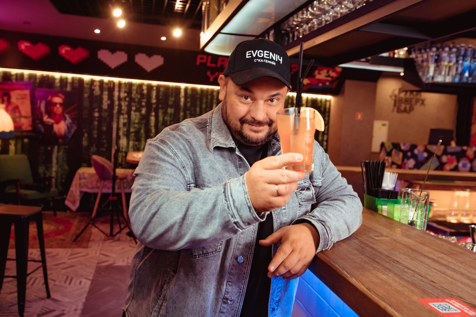 День рождение РВБ бар и концерт Сергея Жукова. Фотограф в Самаре Максим Тырин