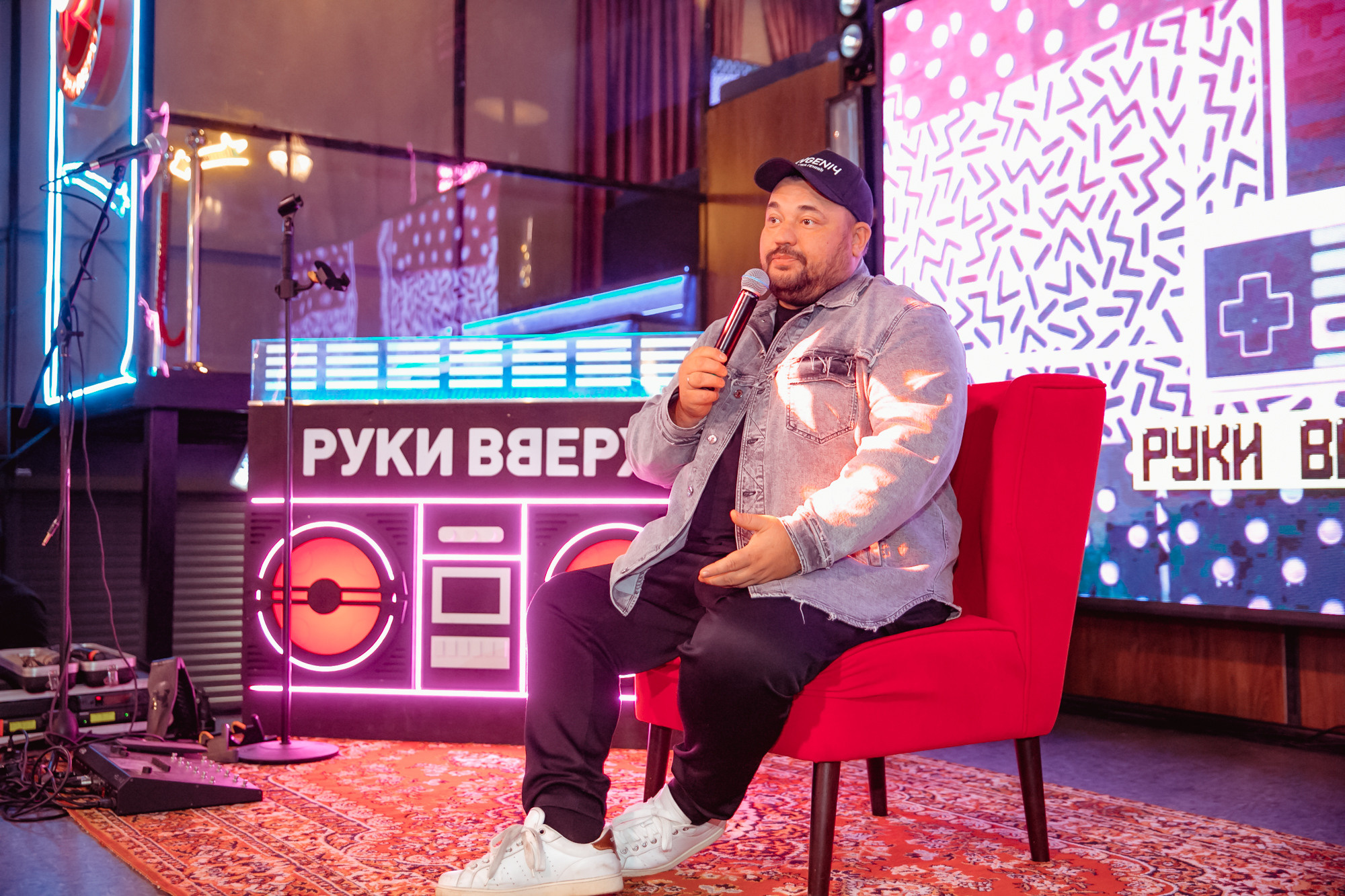 День рождение РВБ бар и концерт Сергея Жукова. Фотограф в Самаре Максим Тырин