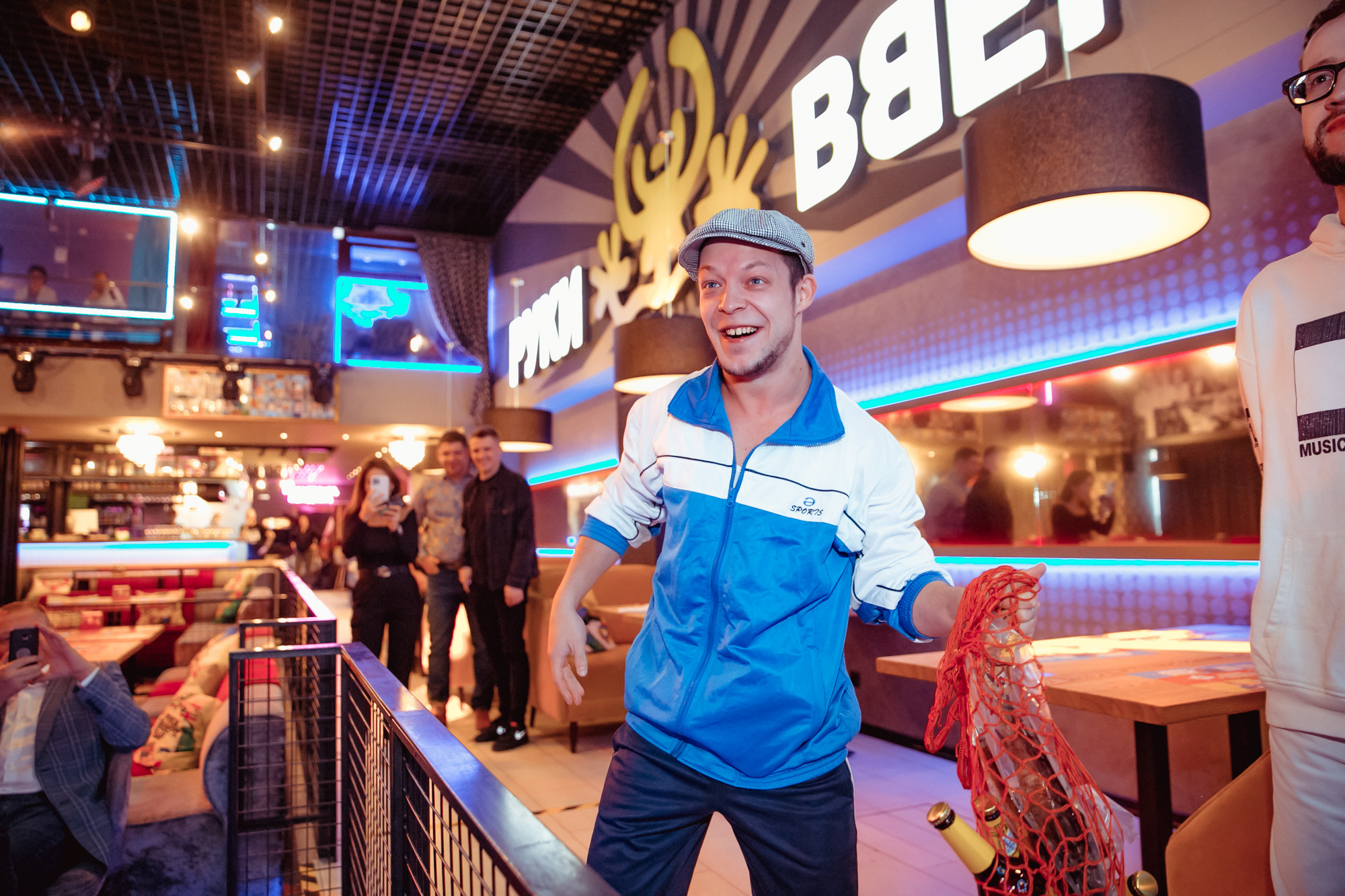 День рождение РВБ бар и концерт Сергея Жукова. Фотограф в Самаре Максим Тырин