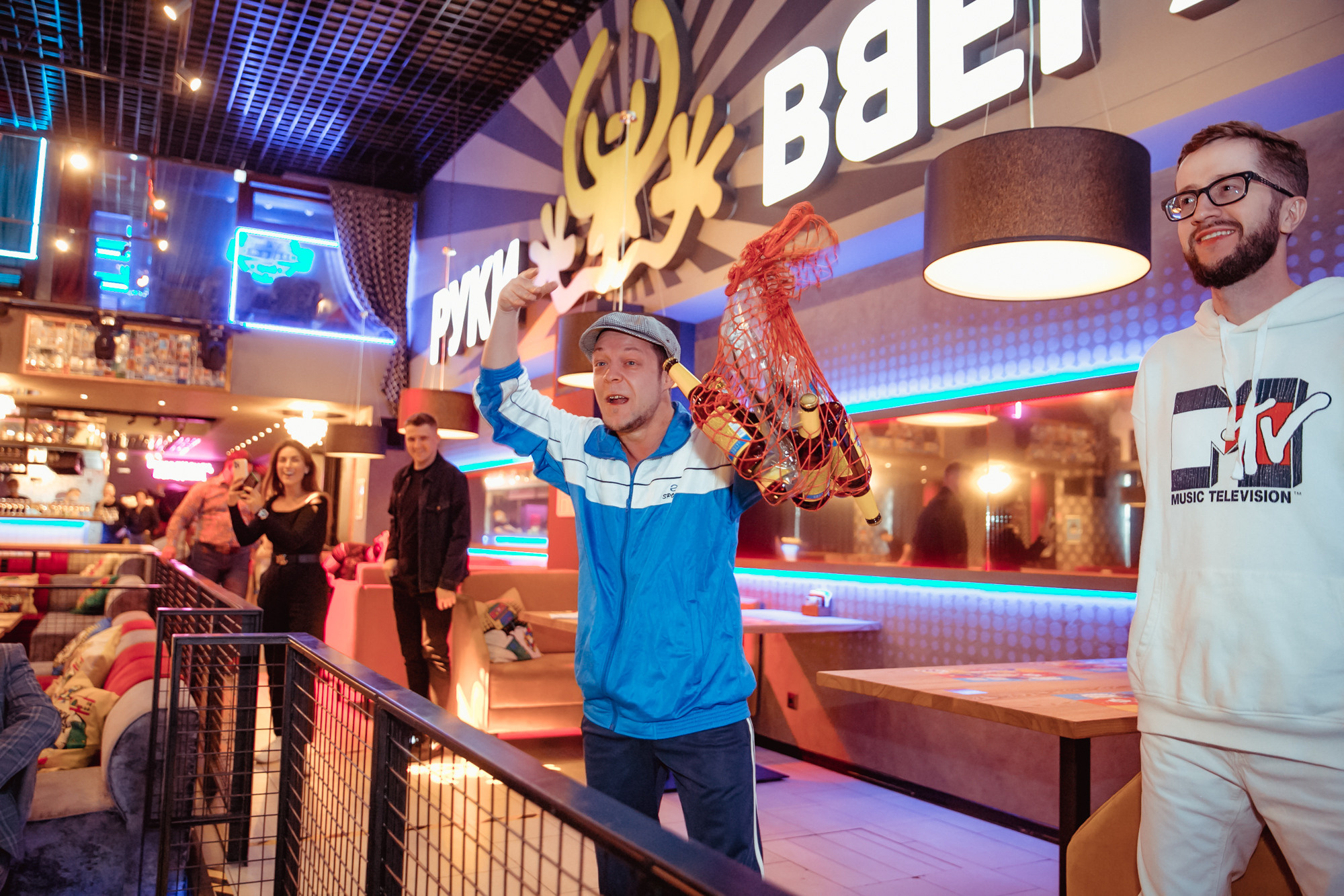 День рождение РВБ бар и концерт Сергея Жукова. Фотограф в Самаре Максим Тырин