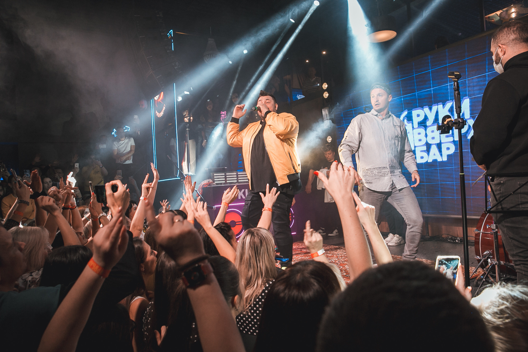День рождение РВБ бар и концерт Сергея Жукова. Фотограф в Самаре Максим Тырин