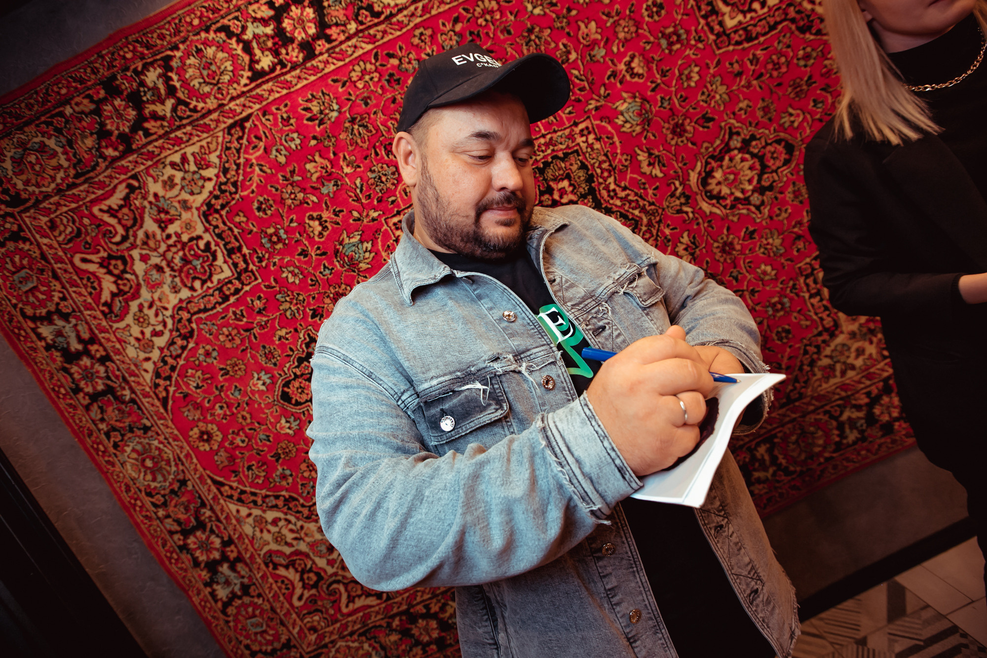 День рождение РВБ бар и концерт Сергея Жукова. Фотограф в Самаре Максим Тырин