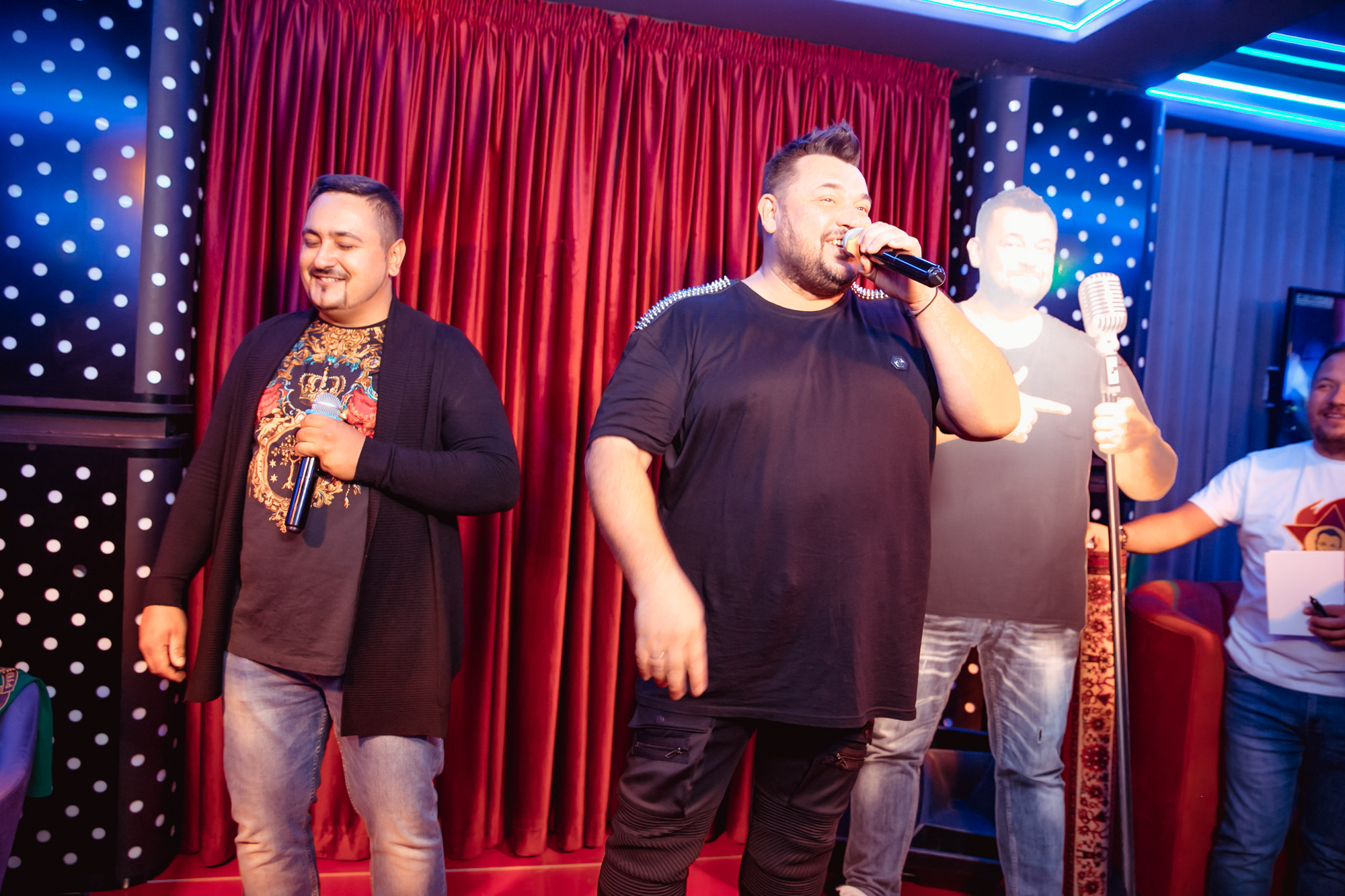 День рождение РВБ бар и концерт Сергея Жукова. Фотограф в Самаре Максим Тырин