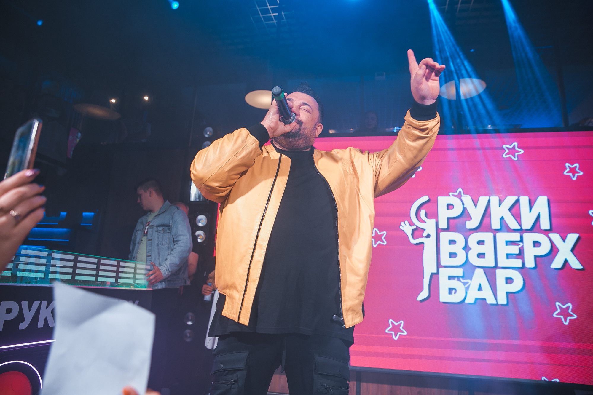 День рождение РВБ бар и концерт Сергея Жукова. Фотограф в Самаре Максим Тырин