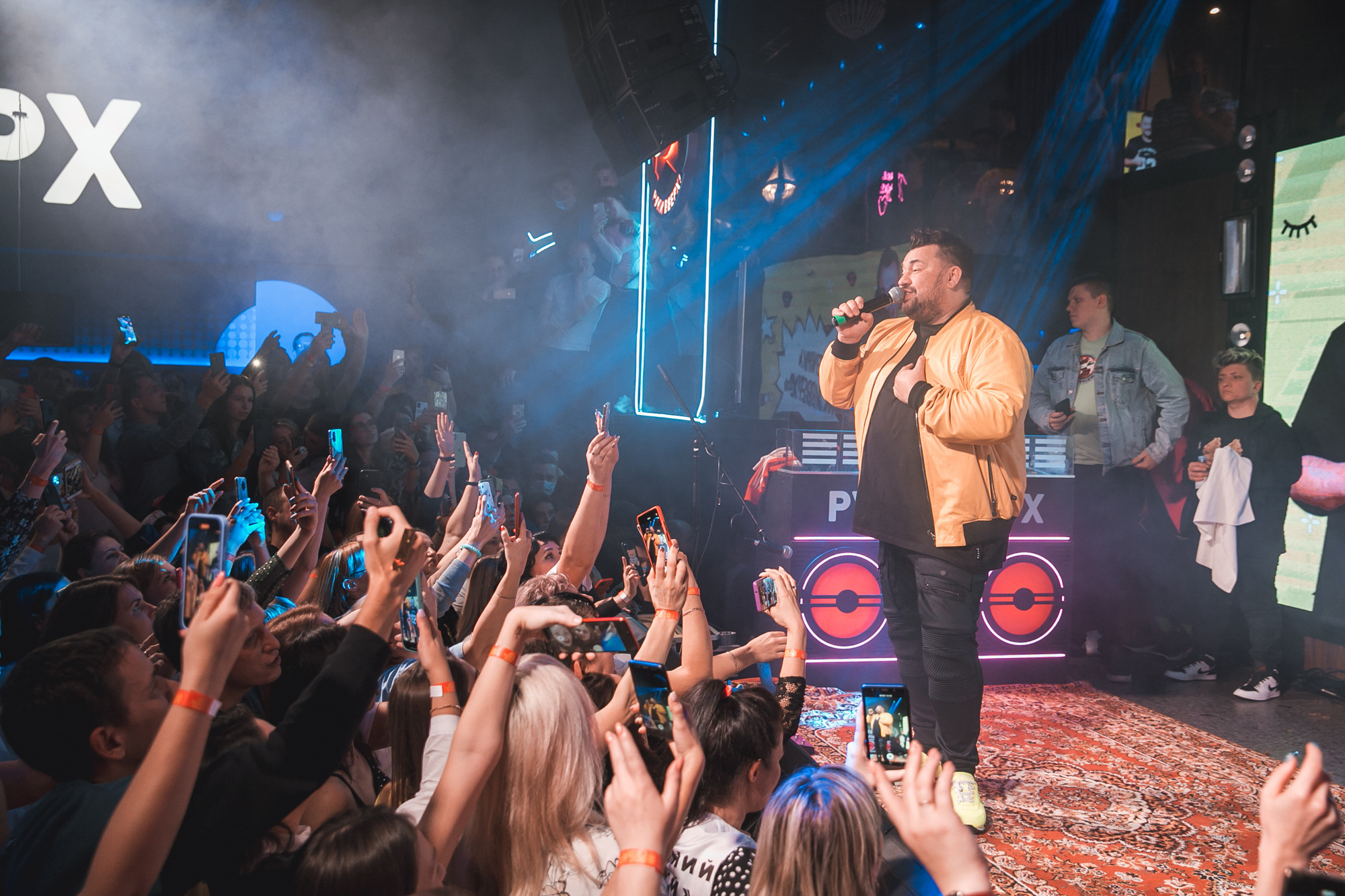 День рождение РВБ бар и концерт Сергея Жукова. Фотограф в Самаре Максим Тырин