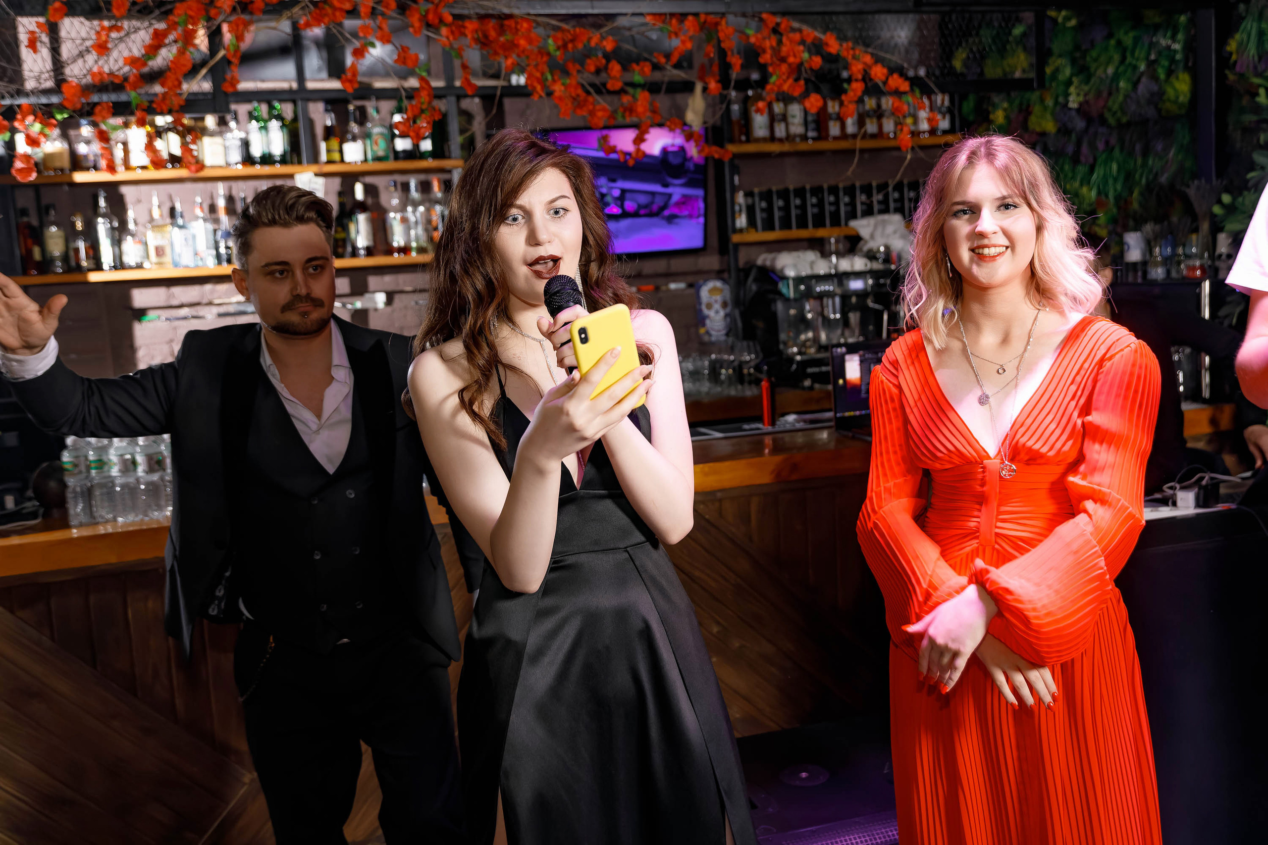 Выпускной в ресторане MR.NUR 28.06.2023. Фотограф в Самаре Максим Тырин