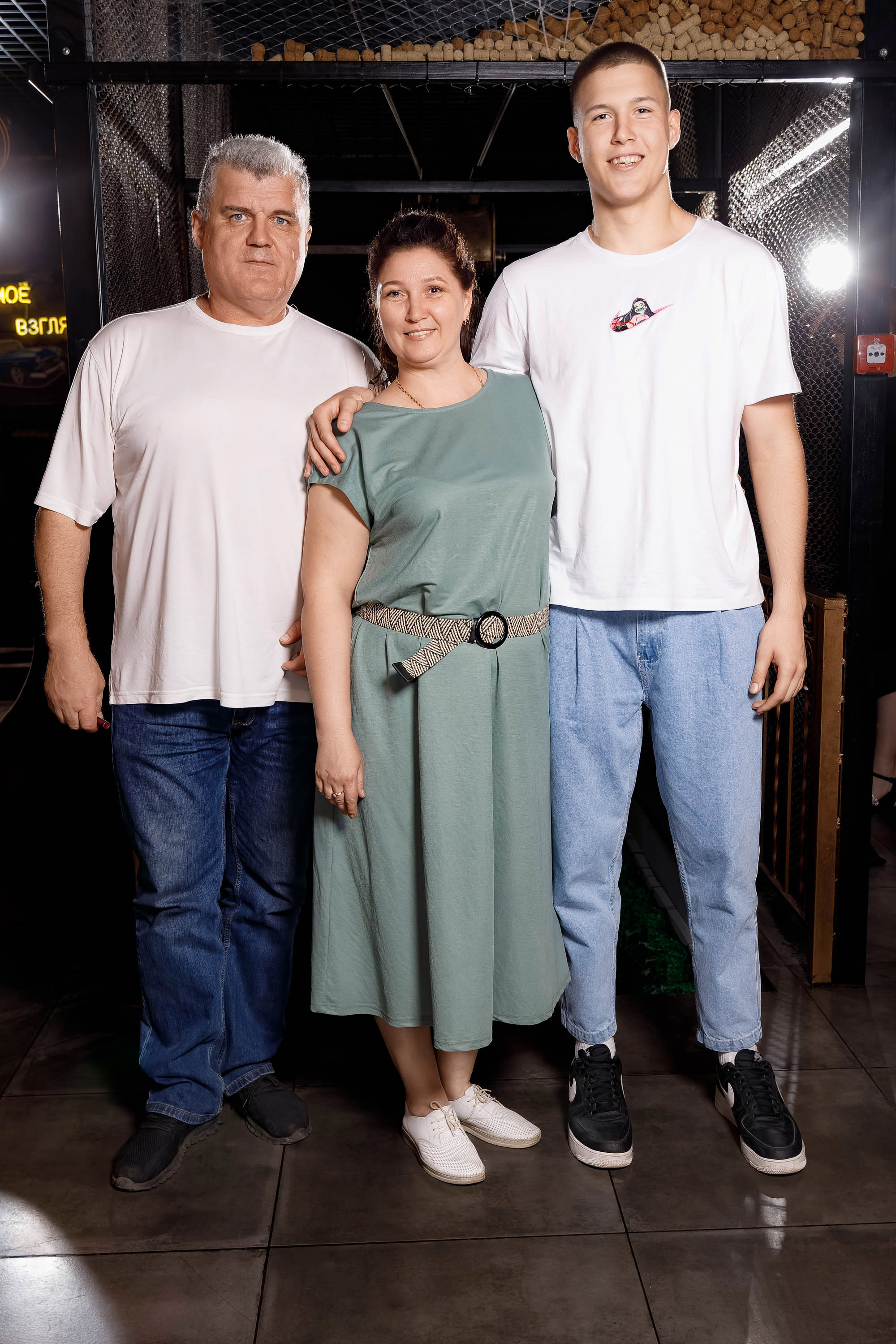 Выпускной в ресторане MR.NUR 28.06.2023. Фотограф в Самаре Максим Тырин