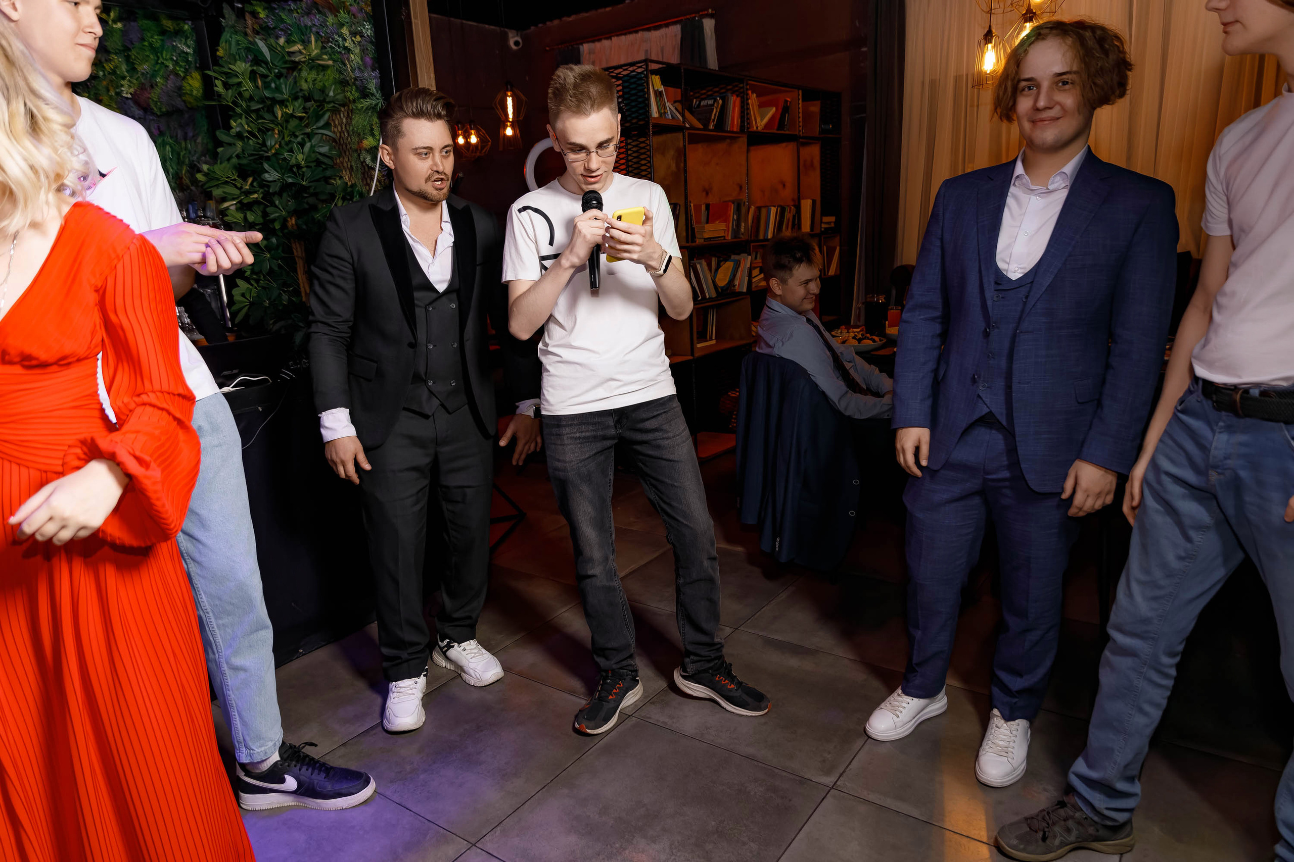 Выпускной в ресторане MR.NUR 28.06.2023. Фотограф в Самаре Максим Тырин