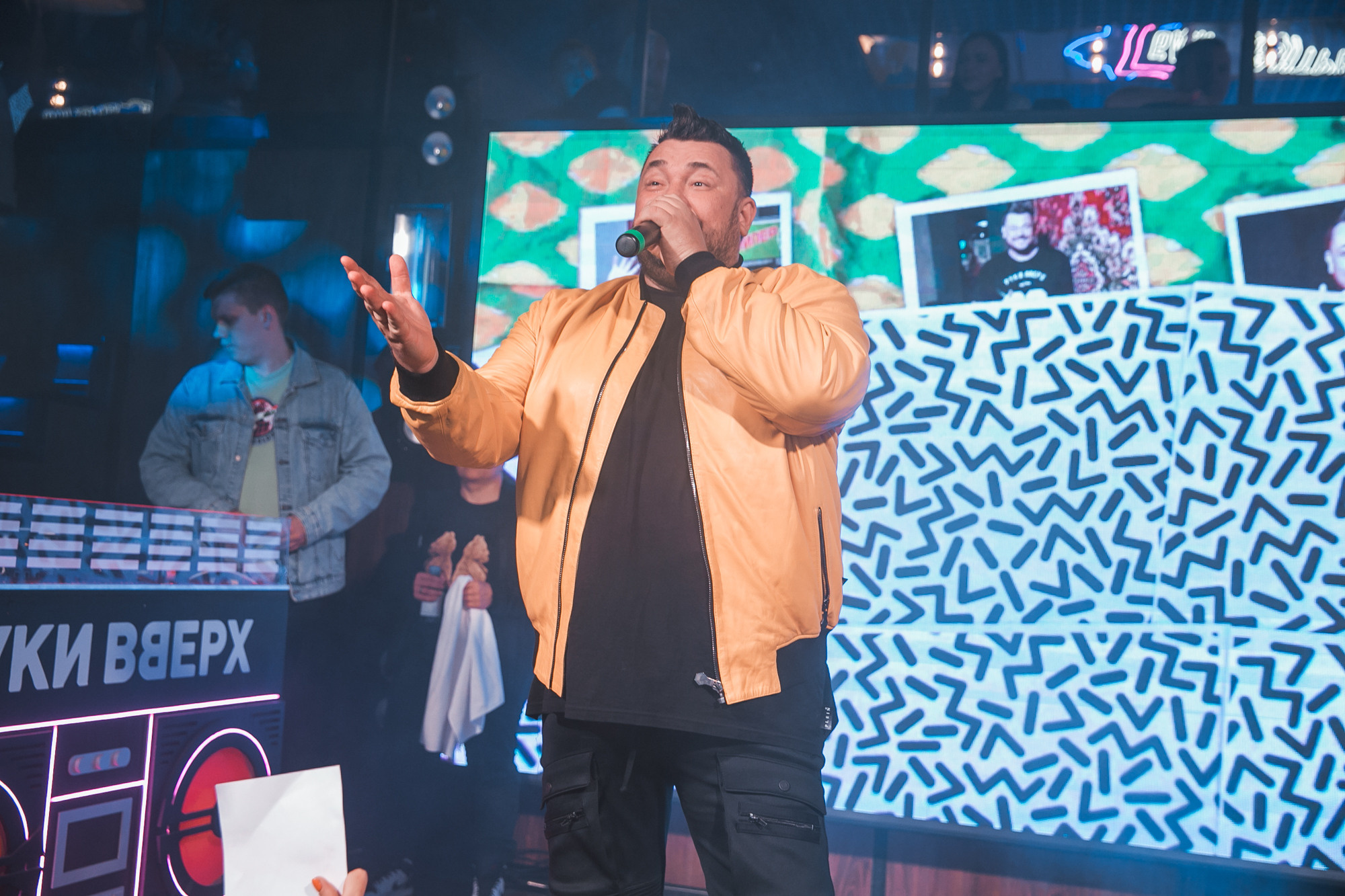 День рождение РВБ бар и концерт Сергея Жукова. Фотограф в Самаре Максим Тырин