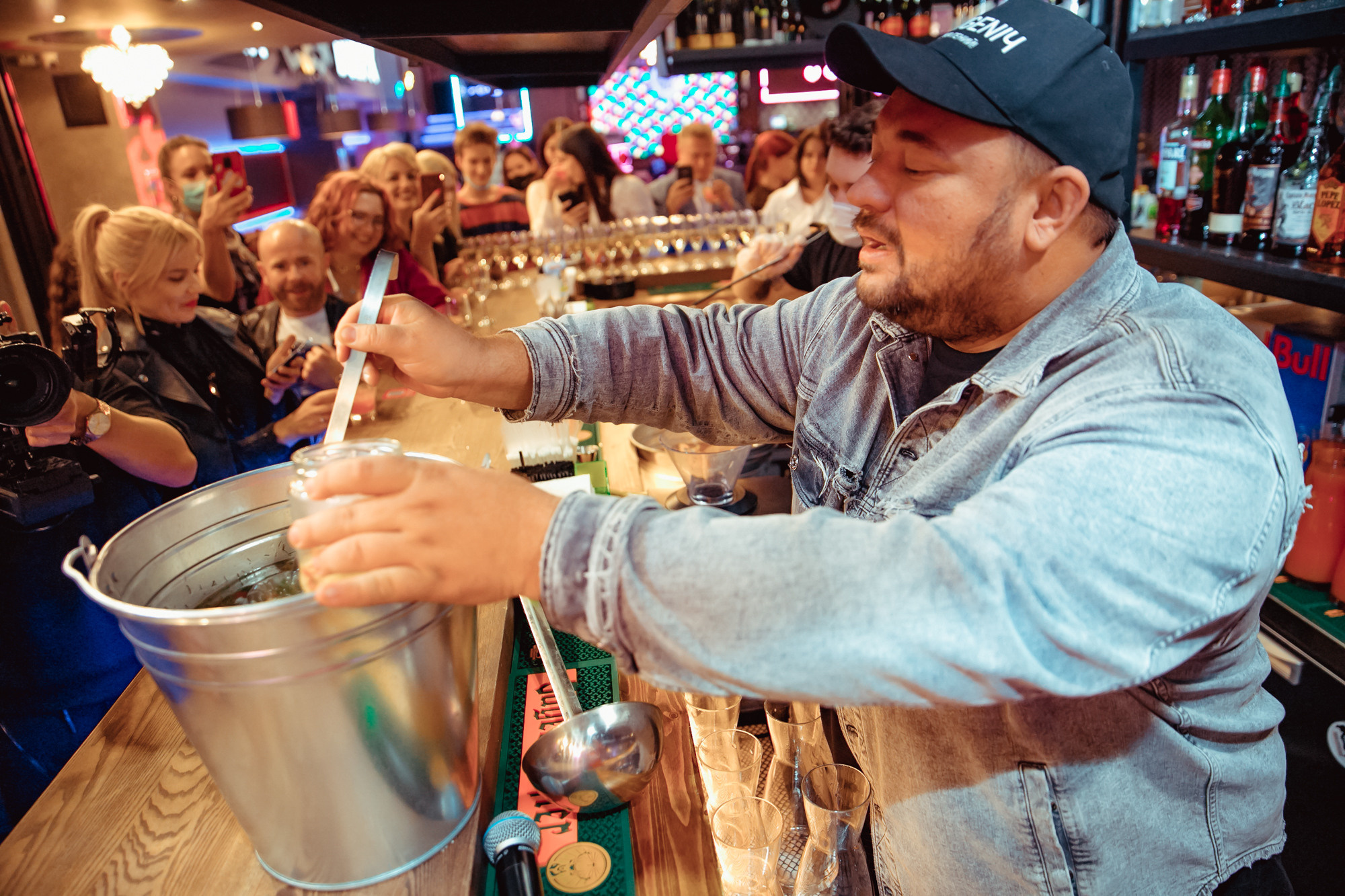 День рождение РВБ бар и концерт Сергея Жукова. Фотограф в Самаре Максим Тырин