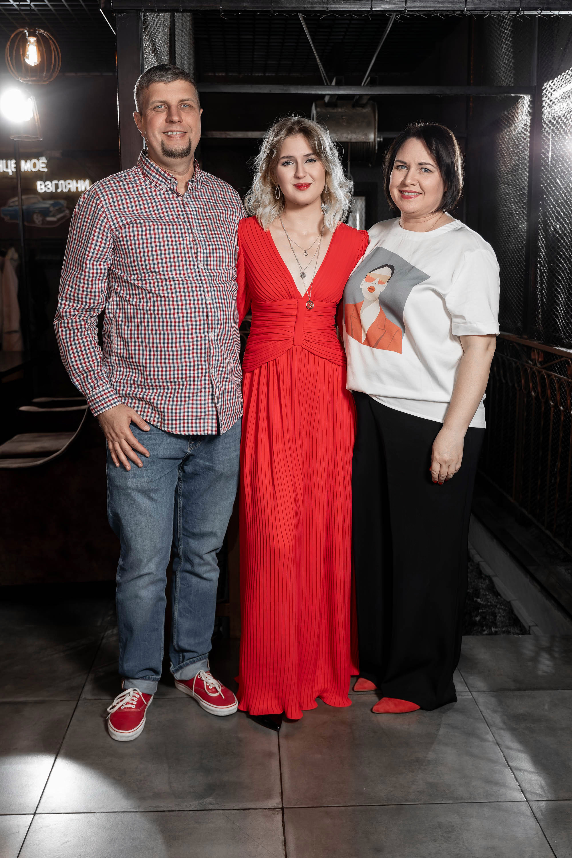 Выпускной в ресторане MR.NUR 28.06.2023. Фотограф в Самаре Максим Тырин