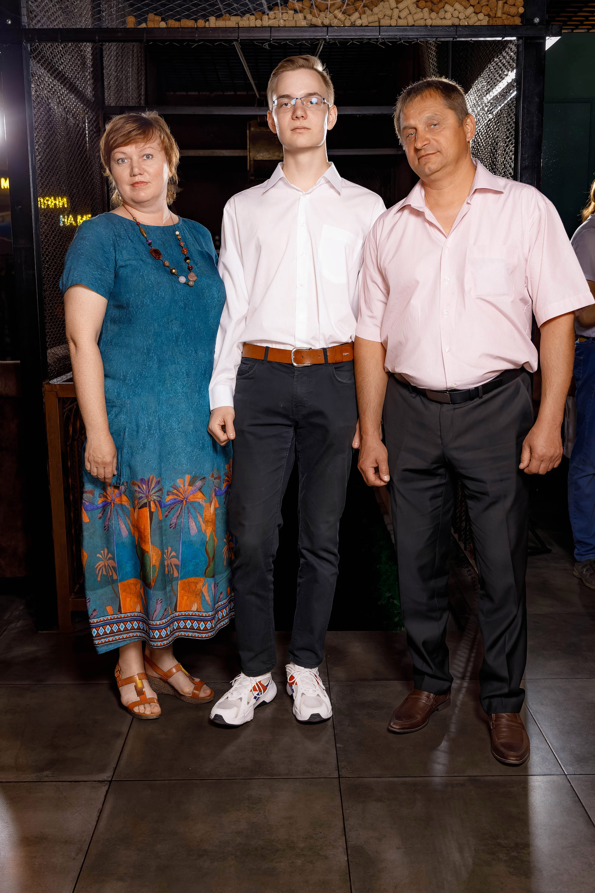 Выпускной в ресторане MR.NUR 28.06.2023. Фотограф в Самаре Максим Тырин