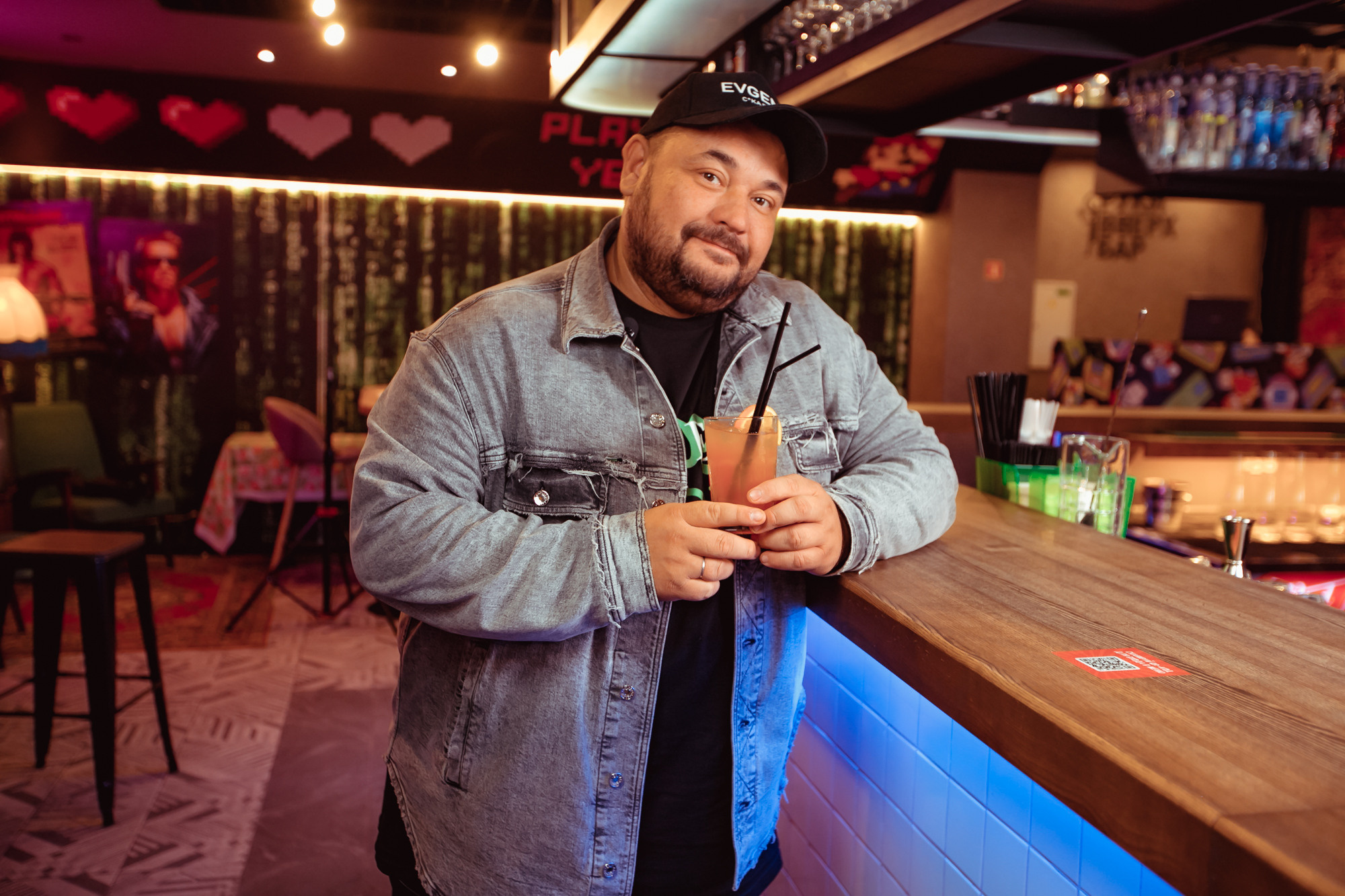 День рождение РВБ бар и концерт Сергея Жукова. Фотограф в Самаре Максим Тырин