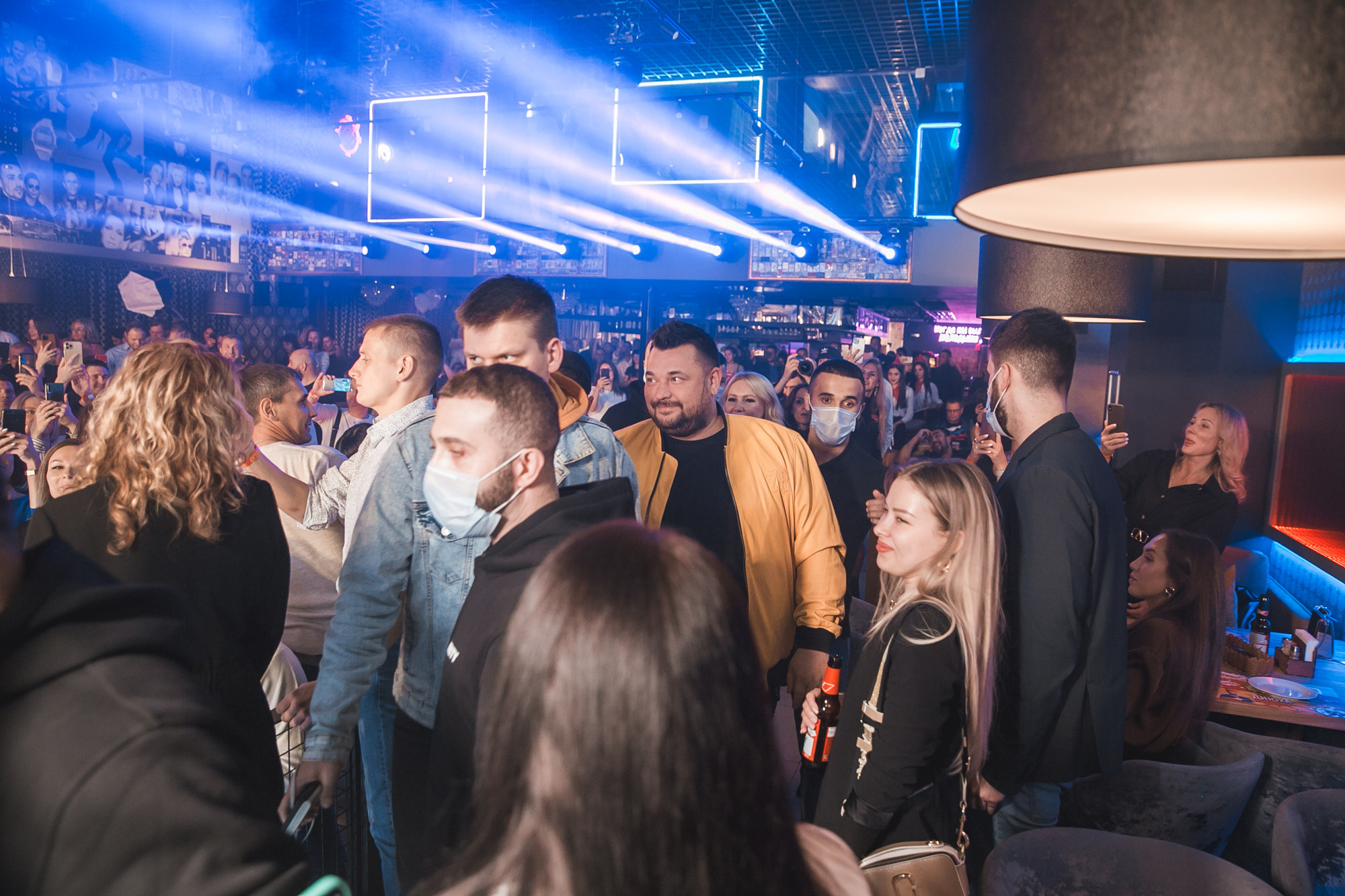 День рождение РВБ бар и концерт Сергея Жукова. Фотограф в Самаре Максим Тырин