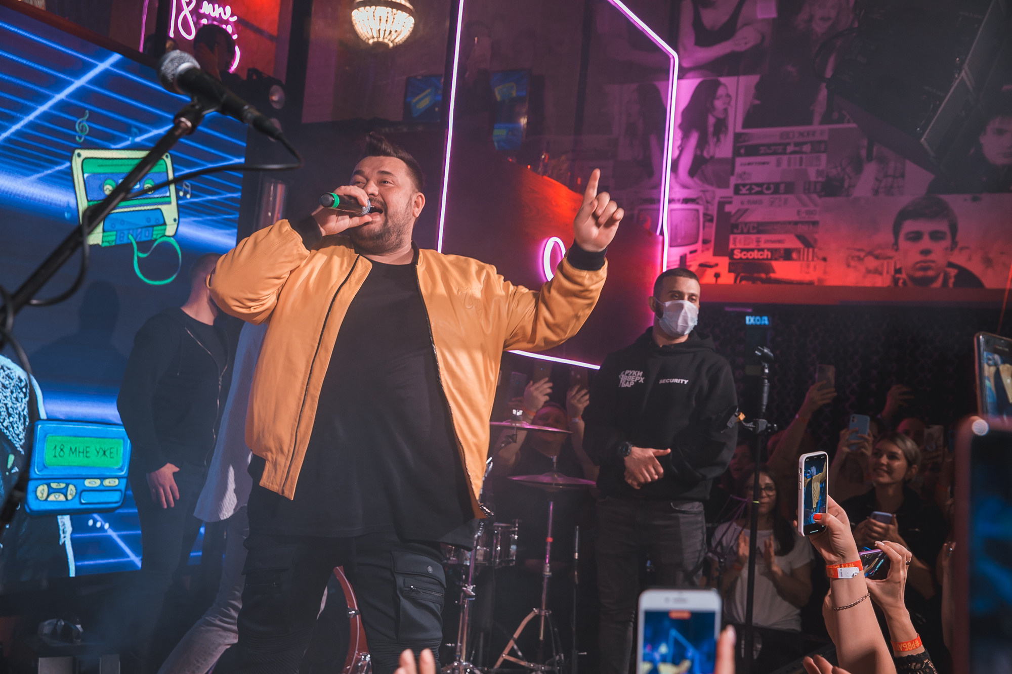 День рождение РВБ бар и концерт Сергея Жукова. Фотограф в Самаре Максим Тырин