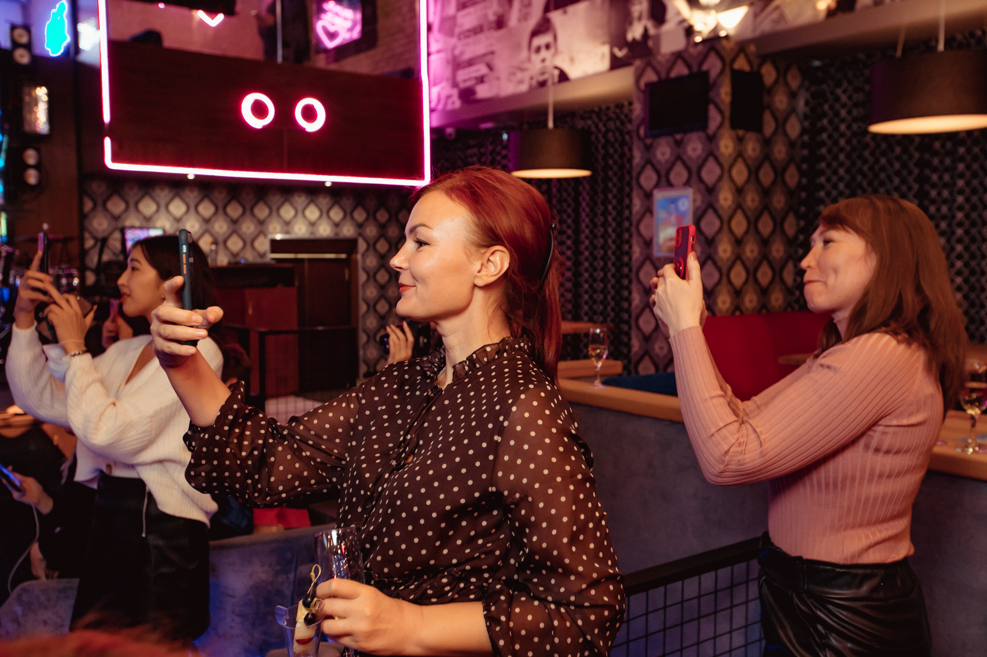 День рождение РВБ бар и концерт Сергея Жукова. Фотограф в Самаре Максим Тырин