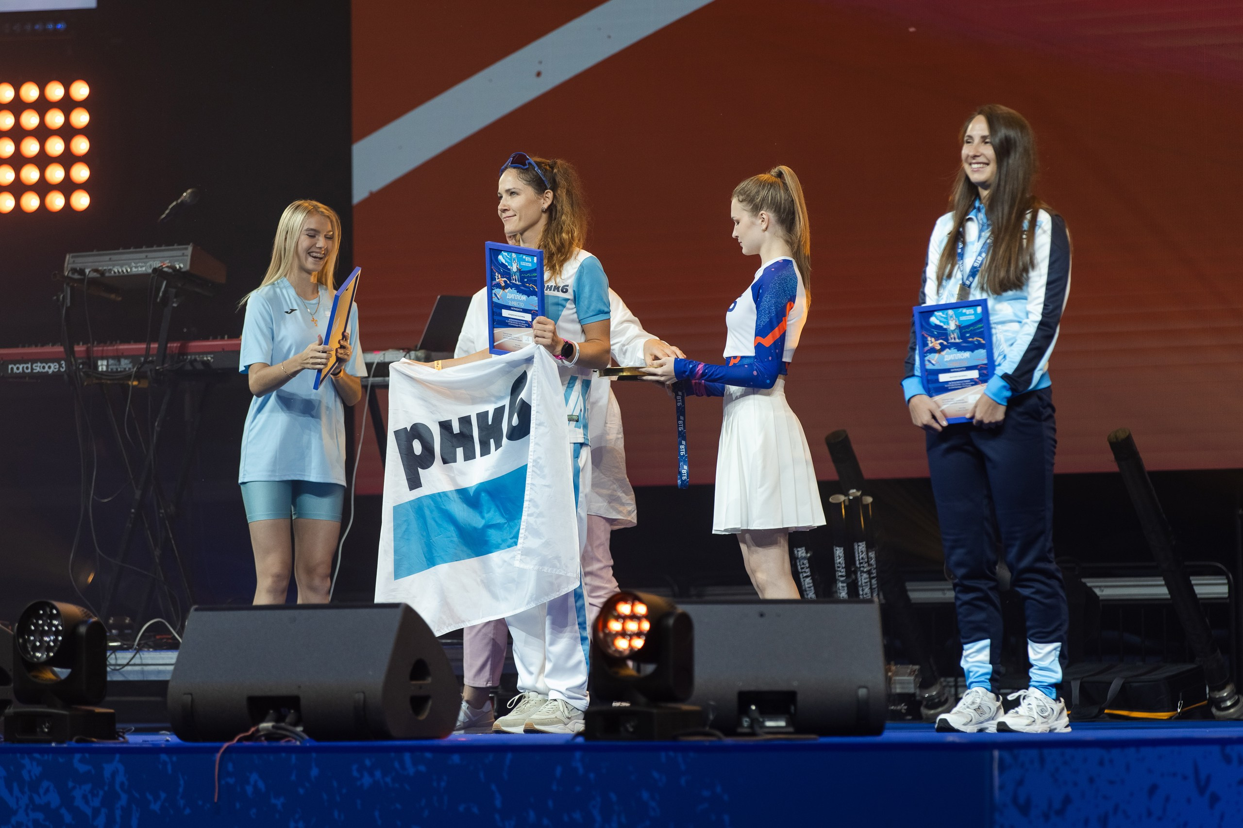 ВТБ Спартакиада. Свадебный репортажный фотограф в Москве