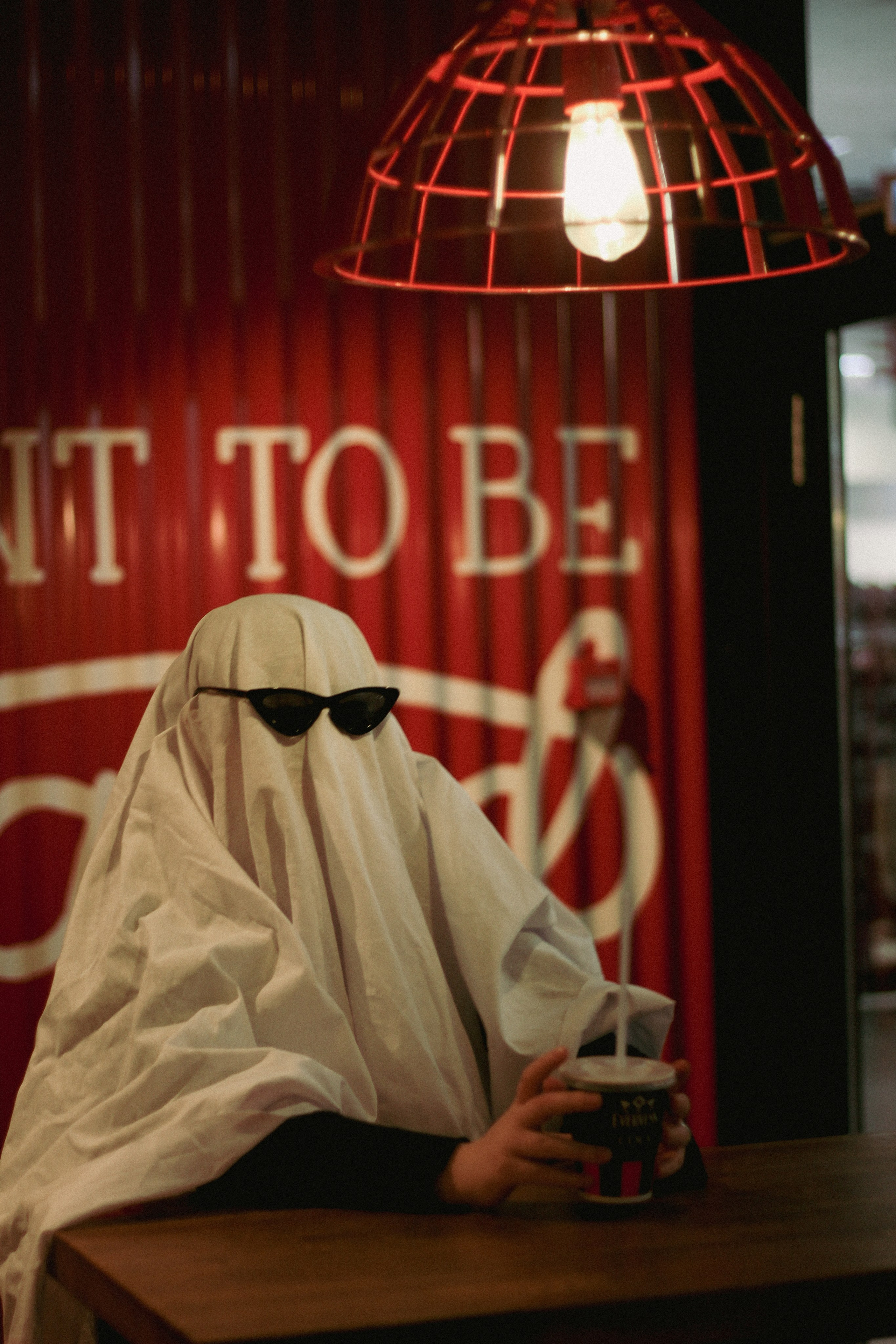 Милые привидения Алёна и Альбина. Фотограф Красноярск