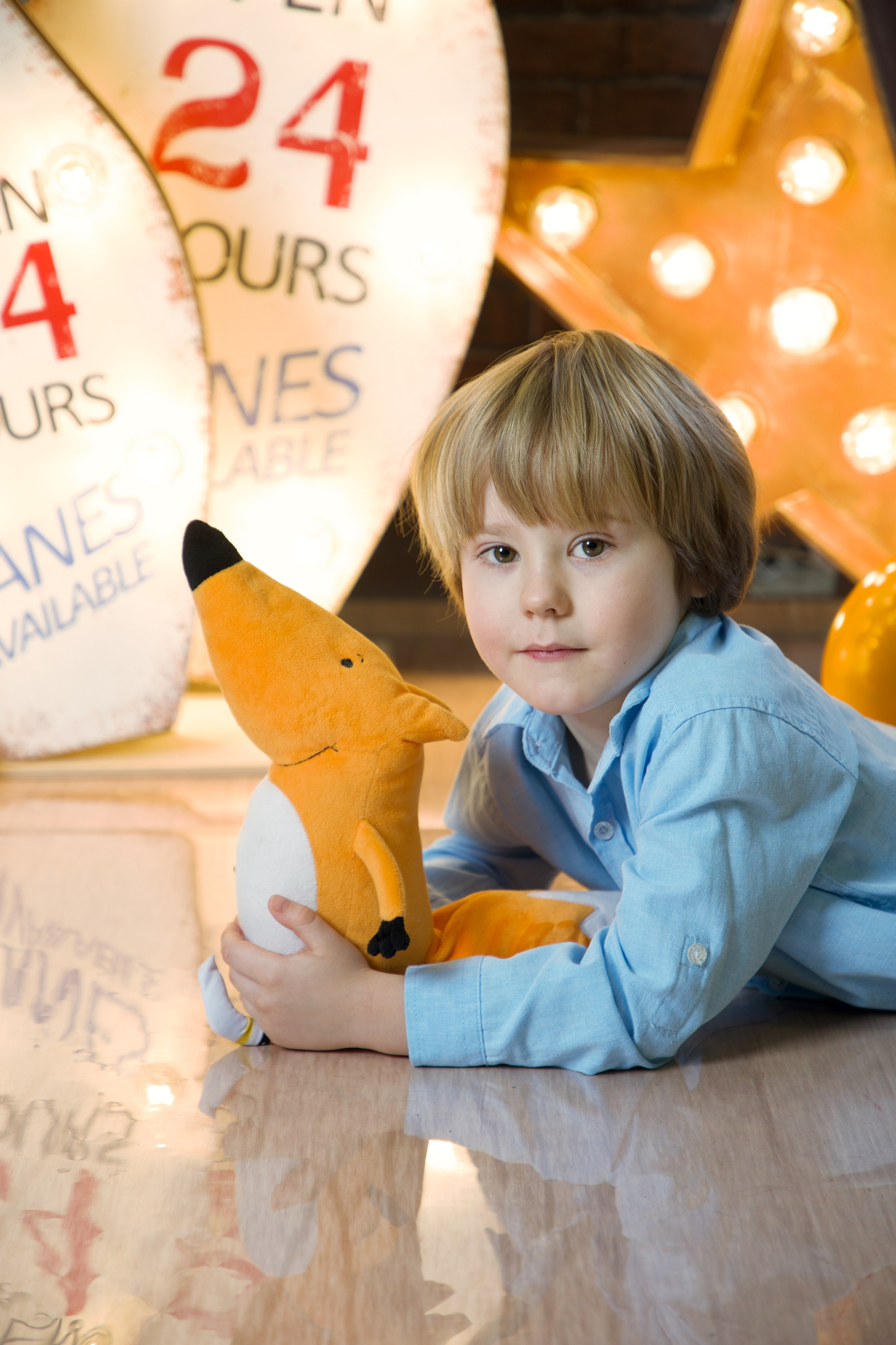 Студийная съёмка. Школьные выпускные альбомы в Москве Марина Николаева