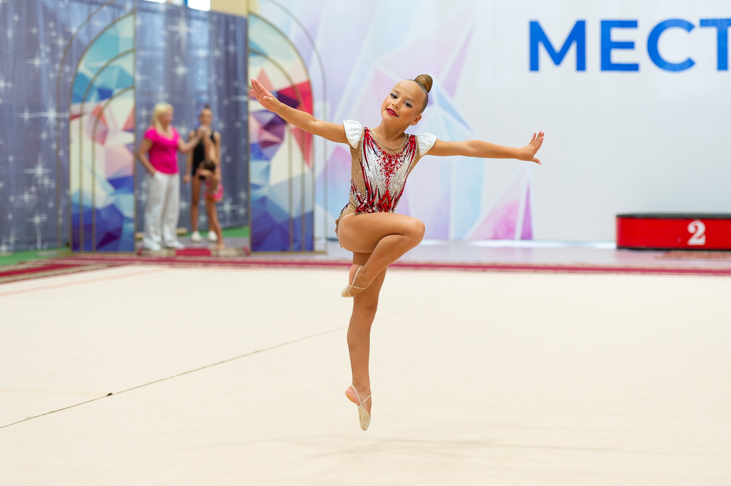 Фотограф Алина Суродеева. ФОТОВИДЕОСПОРТ. Фото видео услуги на соревнованиях по художественной гимнастике. Видеотрансляция соревнований. Москва, ЦФО, ПФО