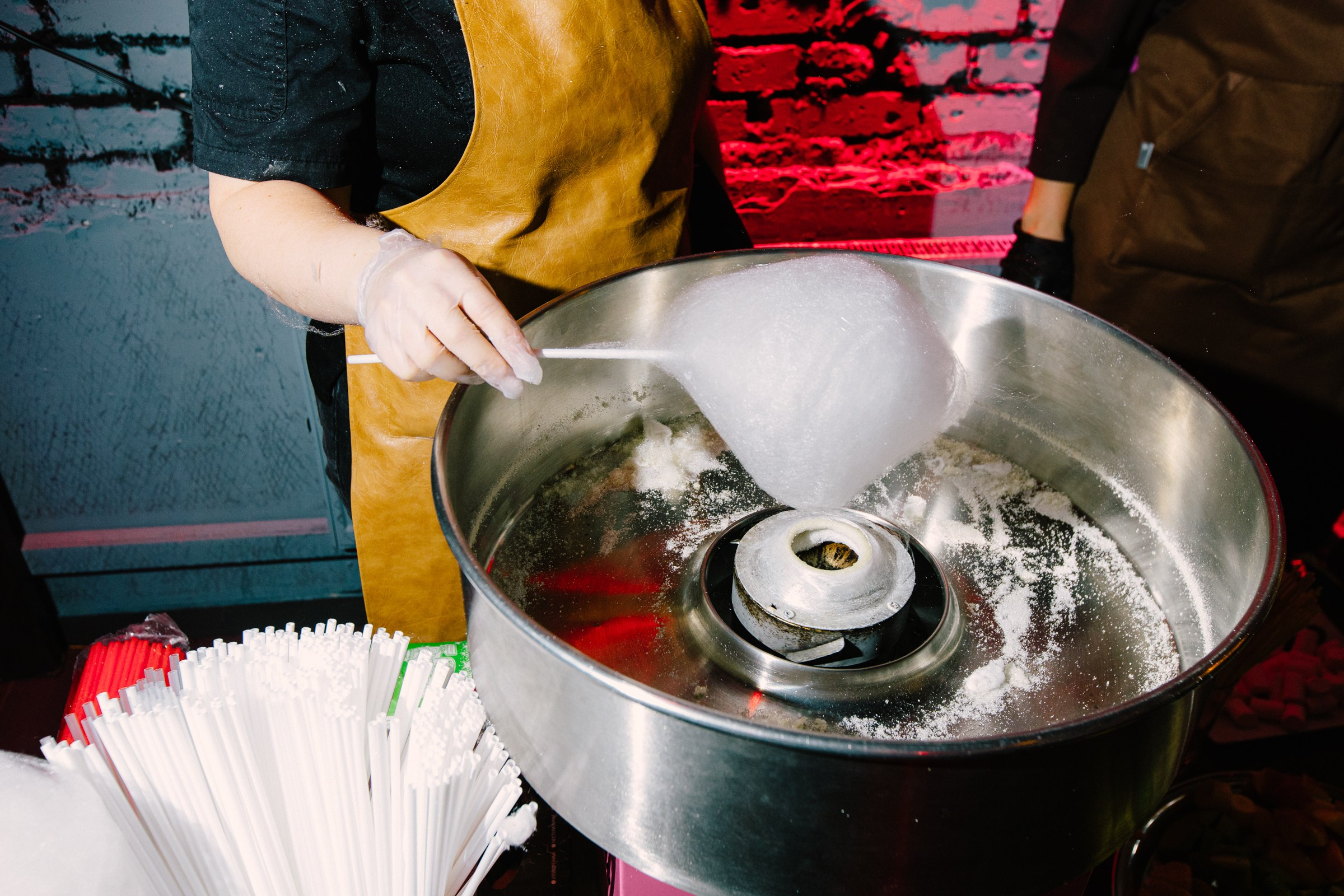Вечеринка в стиле 00-х. Женский и репортажный фотограф Москва Натали Смирнова