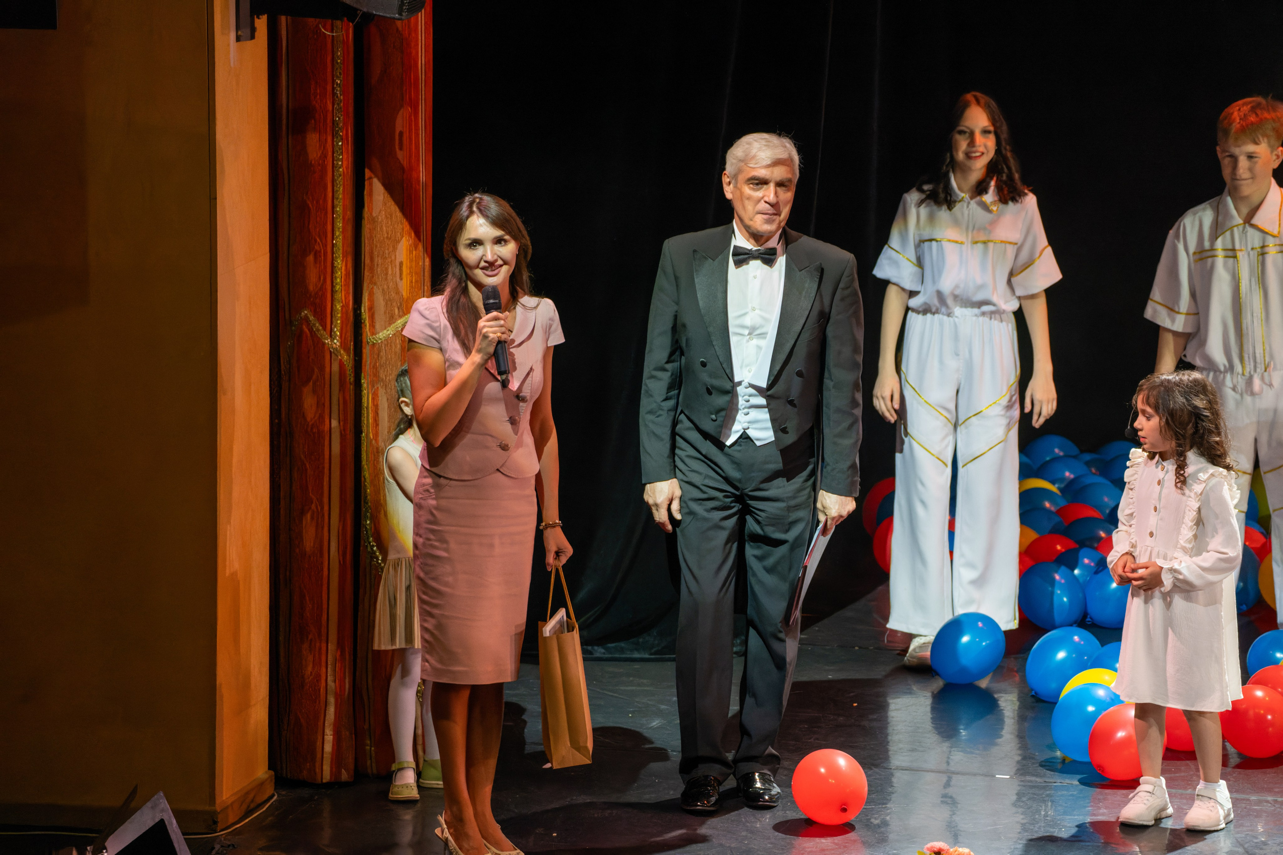 Съёмка благотворительного спектакля «Новая история деревянного мальчика». «Студия DRONAVT`s» — видеосъёмка и фотография г. Москва