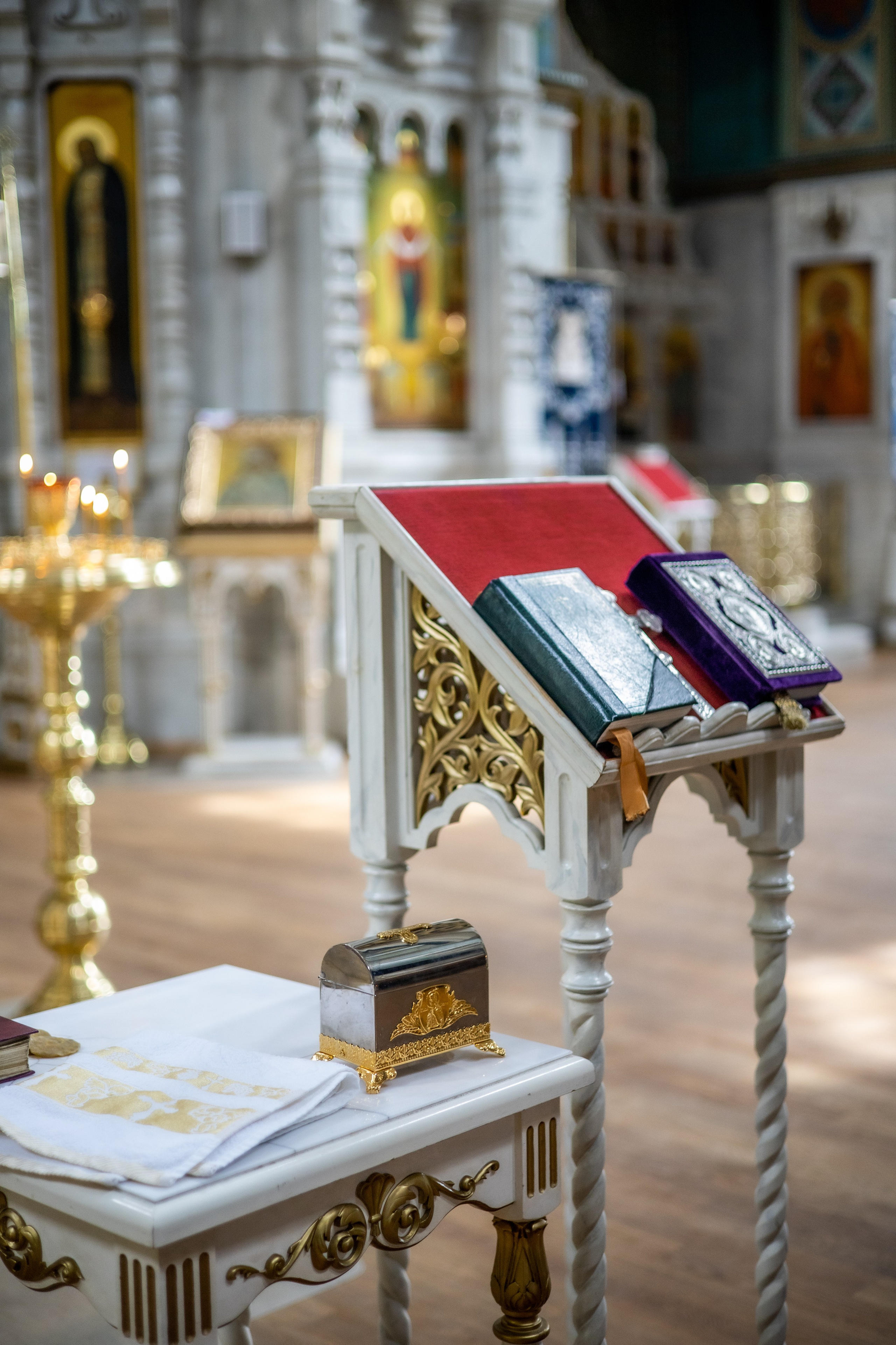 Крещение Ульяны и Вероники. Фотограф Надежда Лукьянова