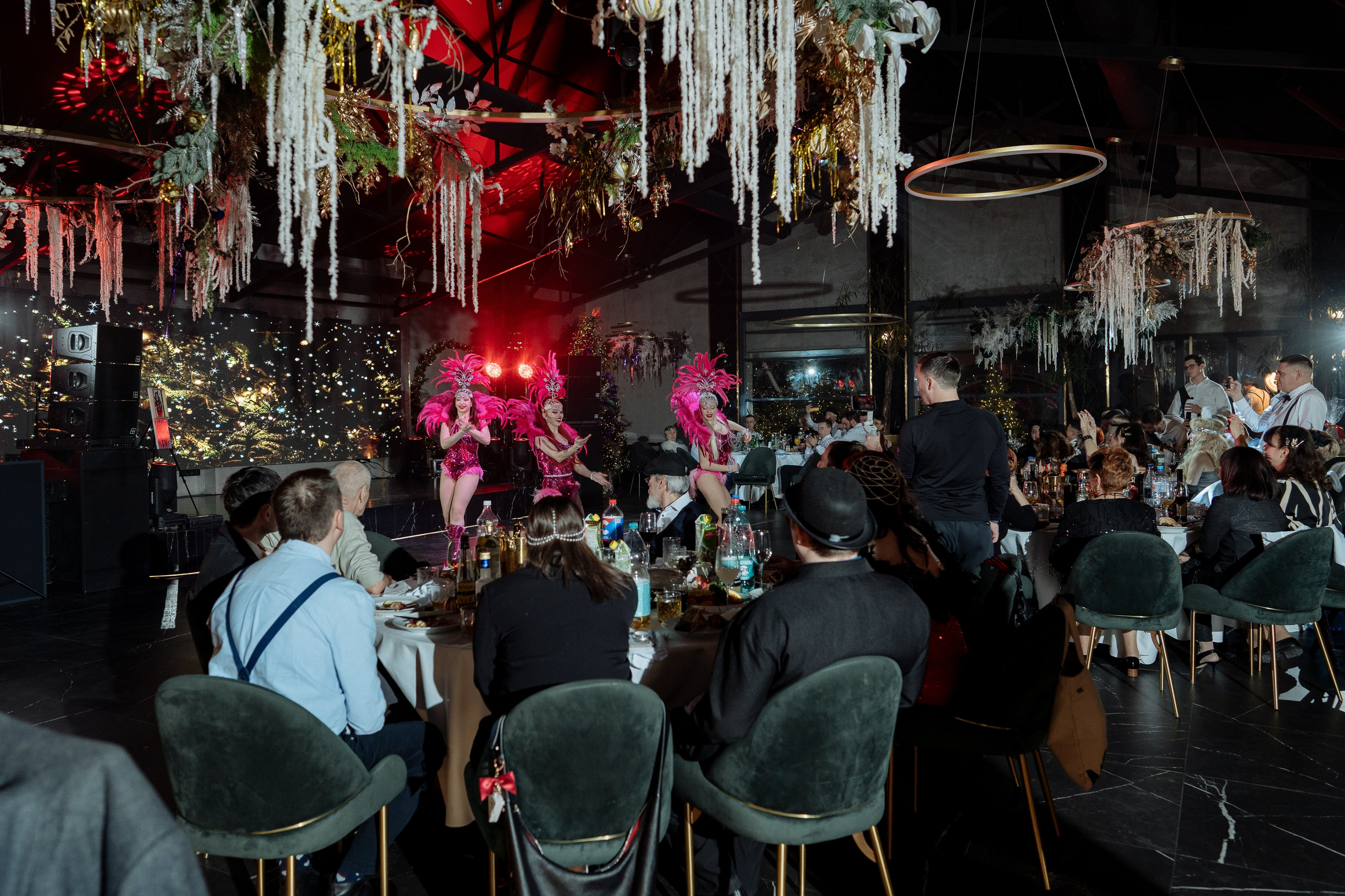 Альбион Тур