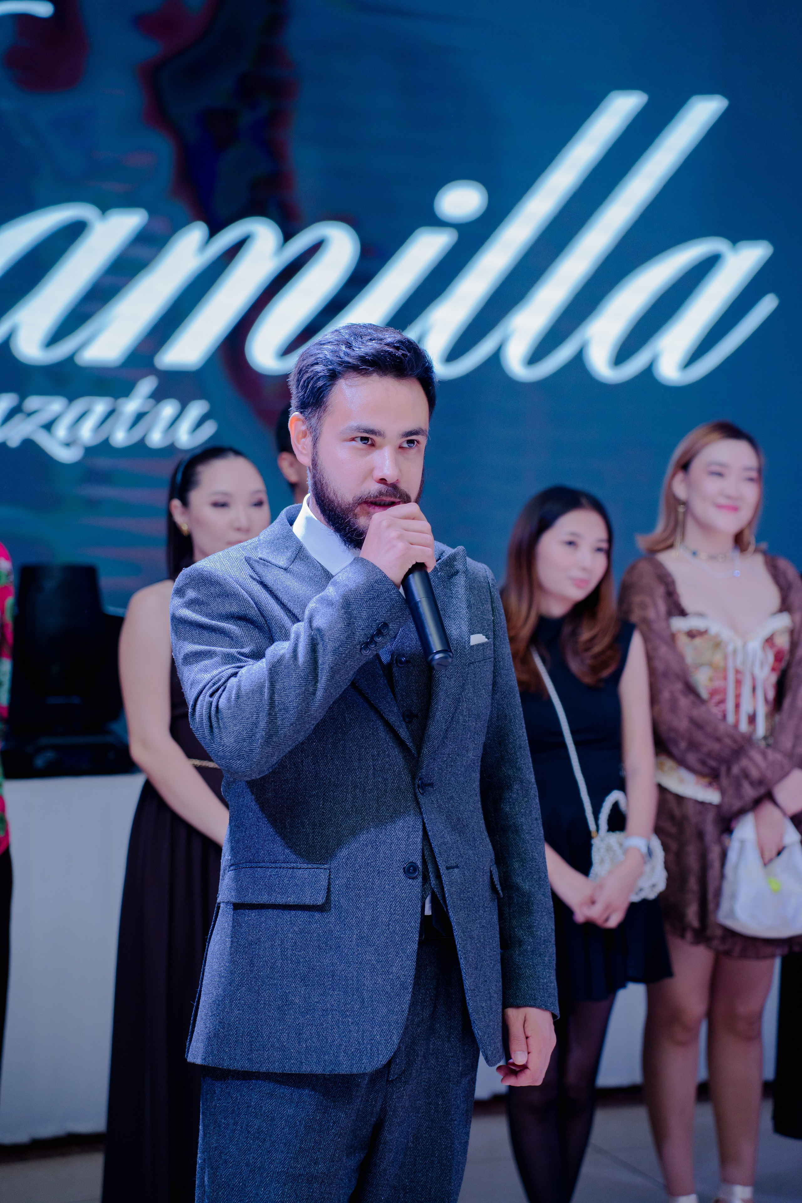 KAMILLA QYZ UZATU. Nomad media