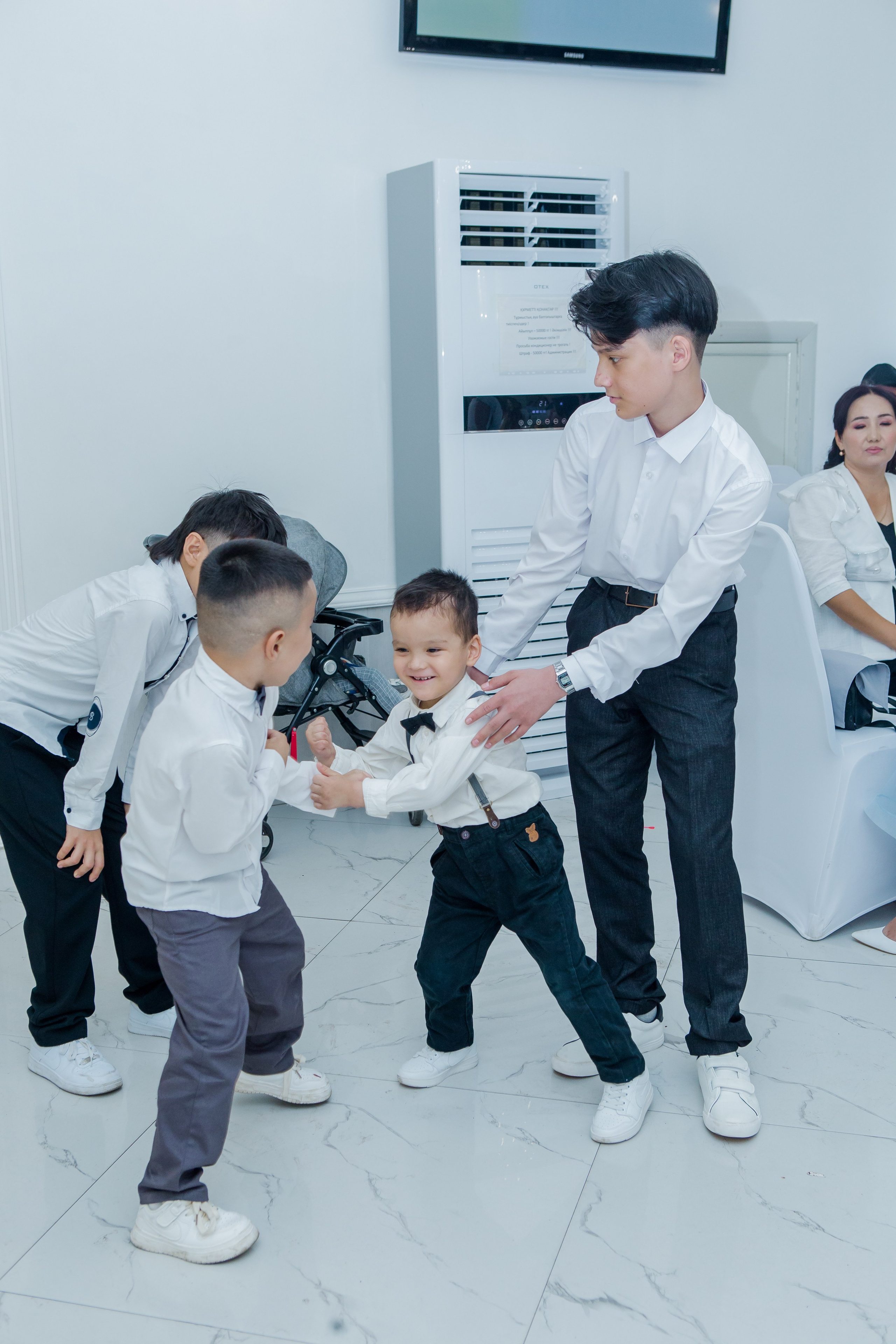 QYZ UZATU ZHADYRA. Свадебный и репортажный фотограф в Астане T.Yertay «Nomad media»