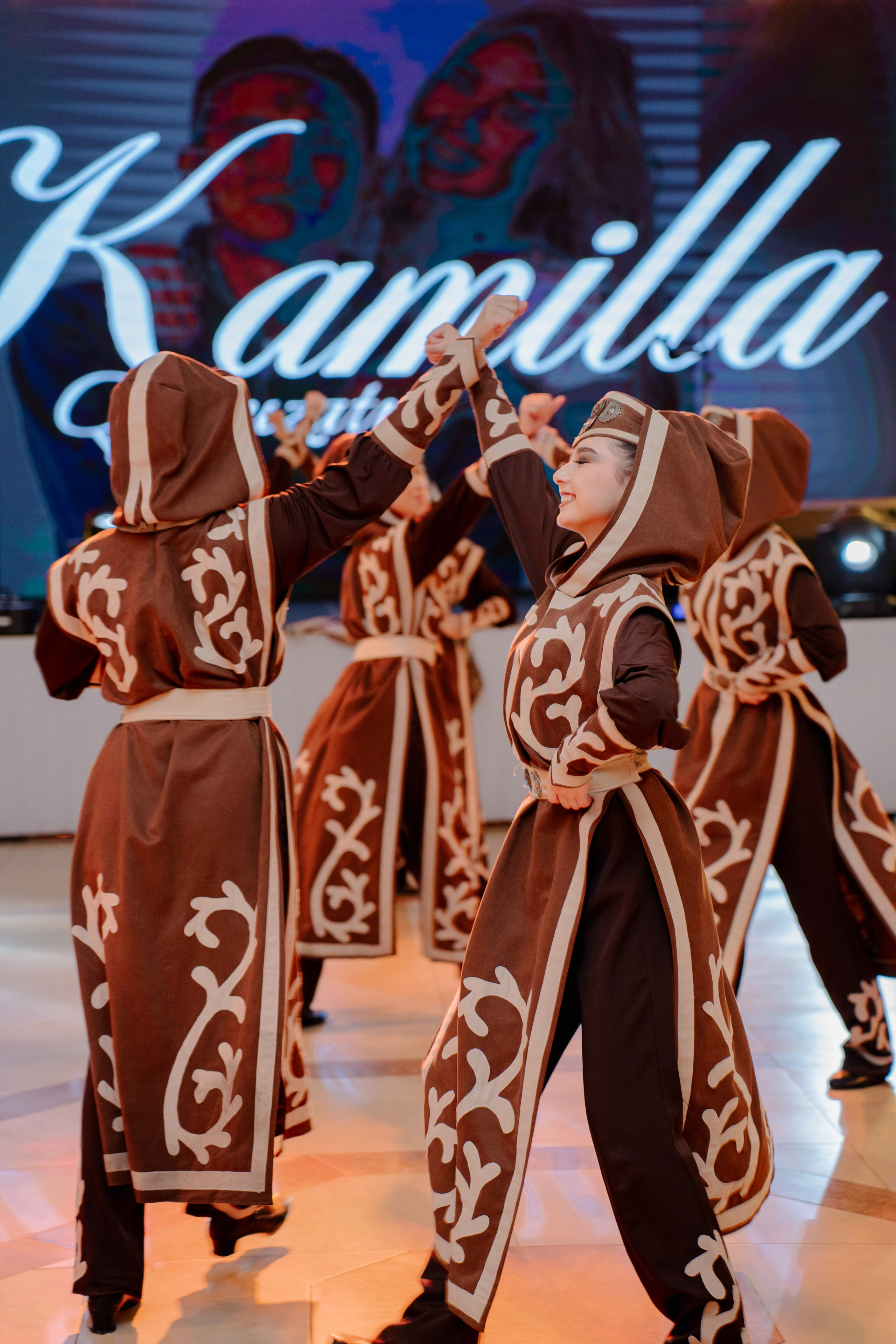 KAMILLA QYZ UZATU. Nomad media