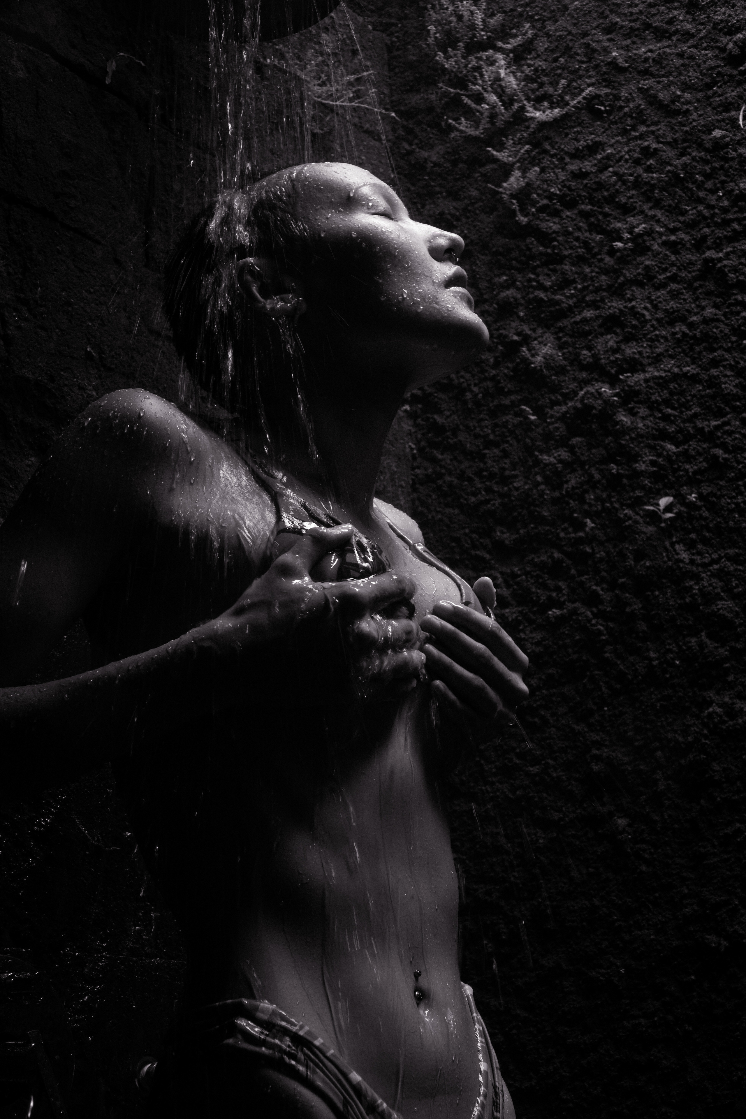 Девушки. Меня зовут Аня, я фотограф в Москве