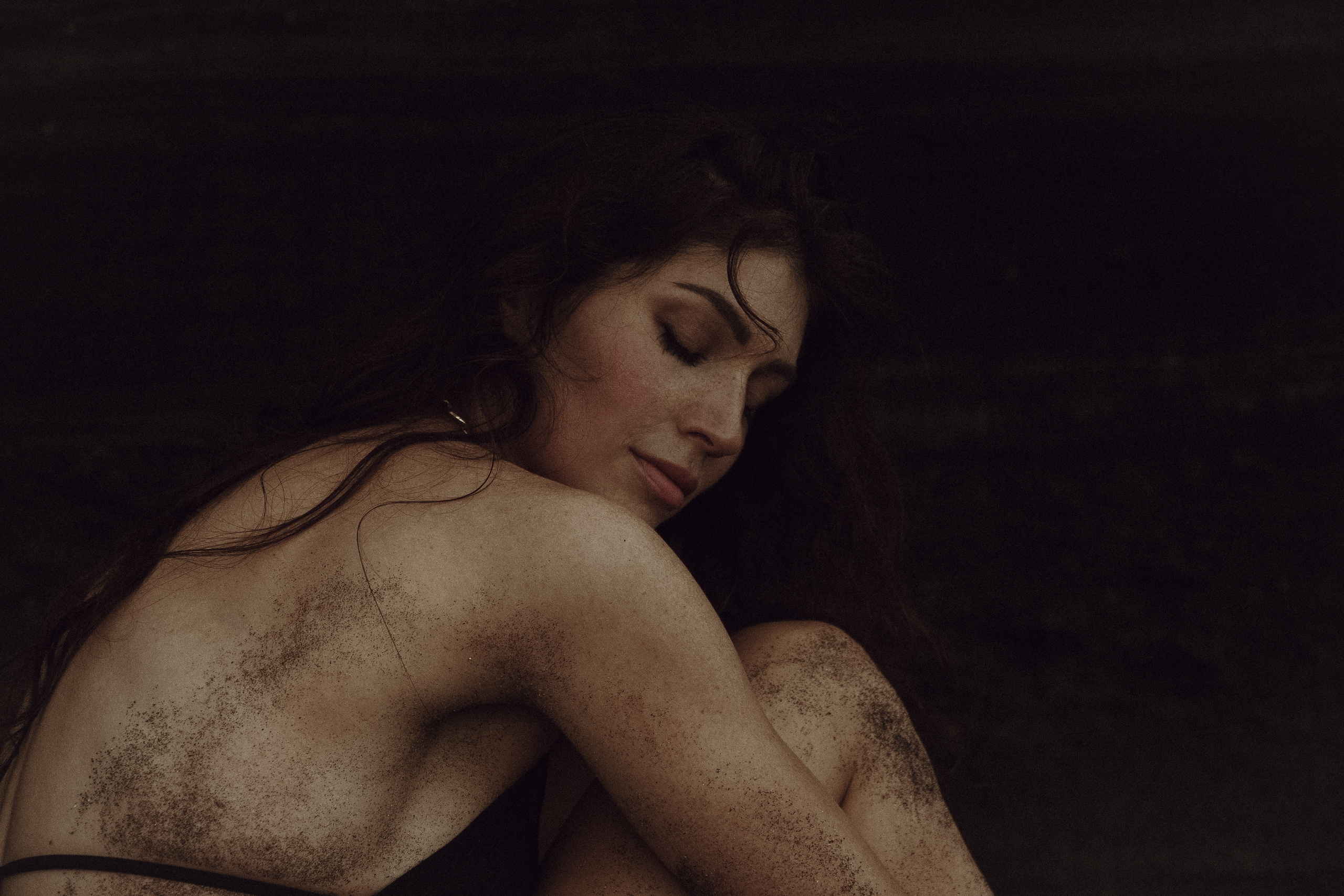 Девушки. Меня зовут Аня, я фотограф в Москве