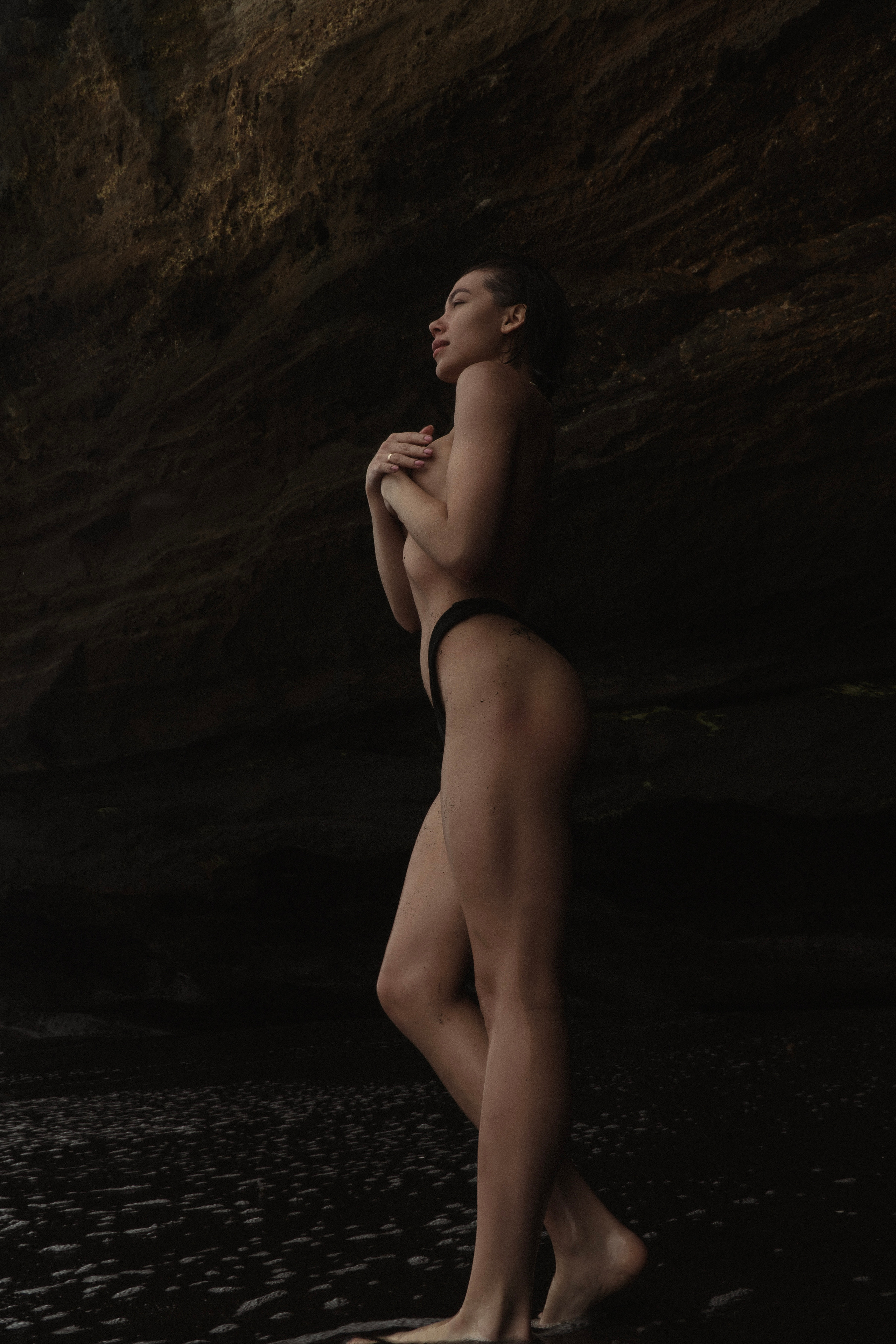 Девушки. Меня зовут Аня, я фотограф в Москве