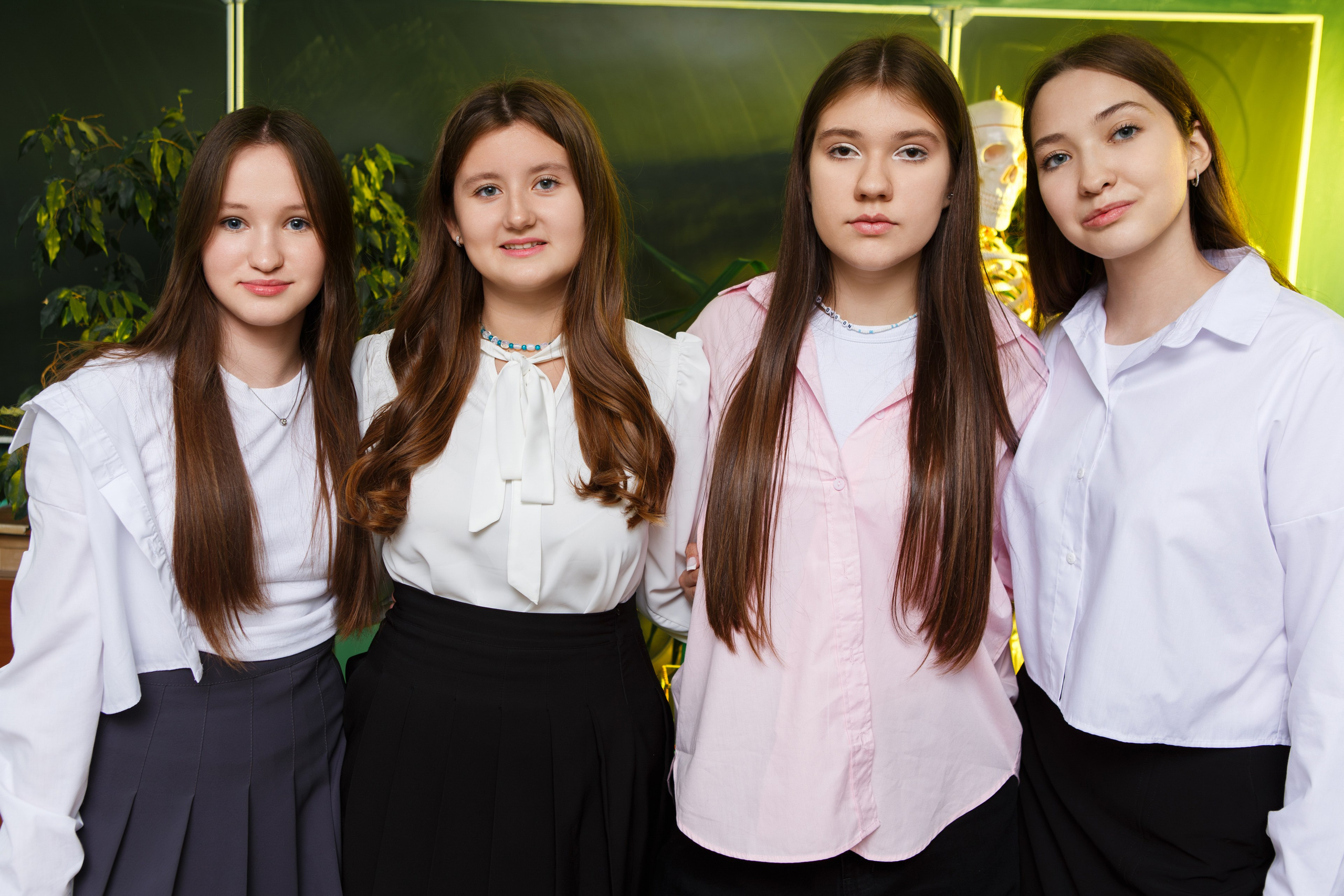 Групповая Фотосессия в Классе для Учеников 9 Классов | Твой Альбом Мценск. ТВОЙ АЛЬБОМ / ТВОИ ПРАВИЛА