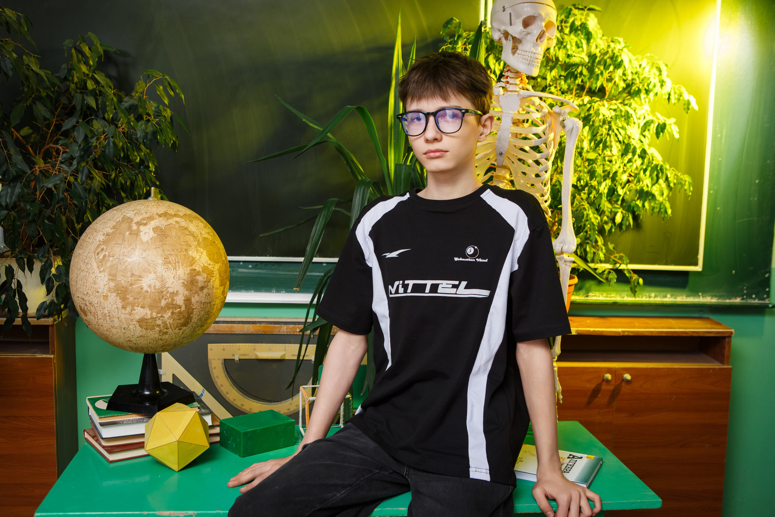 ПОРТРЕТНАЯ ФОТОСЕССИЯ В КЛАССЕ ДЛЯ 9 КЛАССОВ. ТВОЙ АЛЬБОМ / ТВОИ ПРАВИЛА