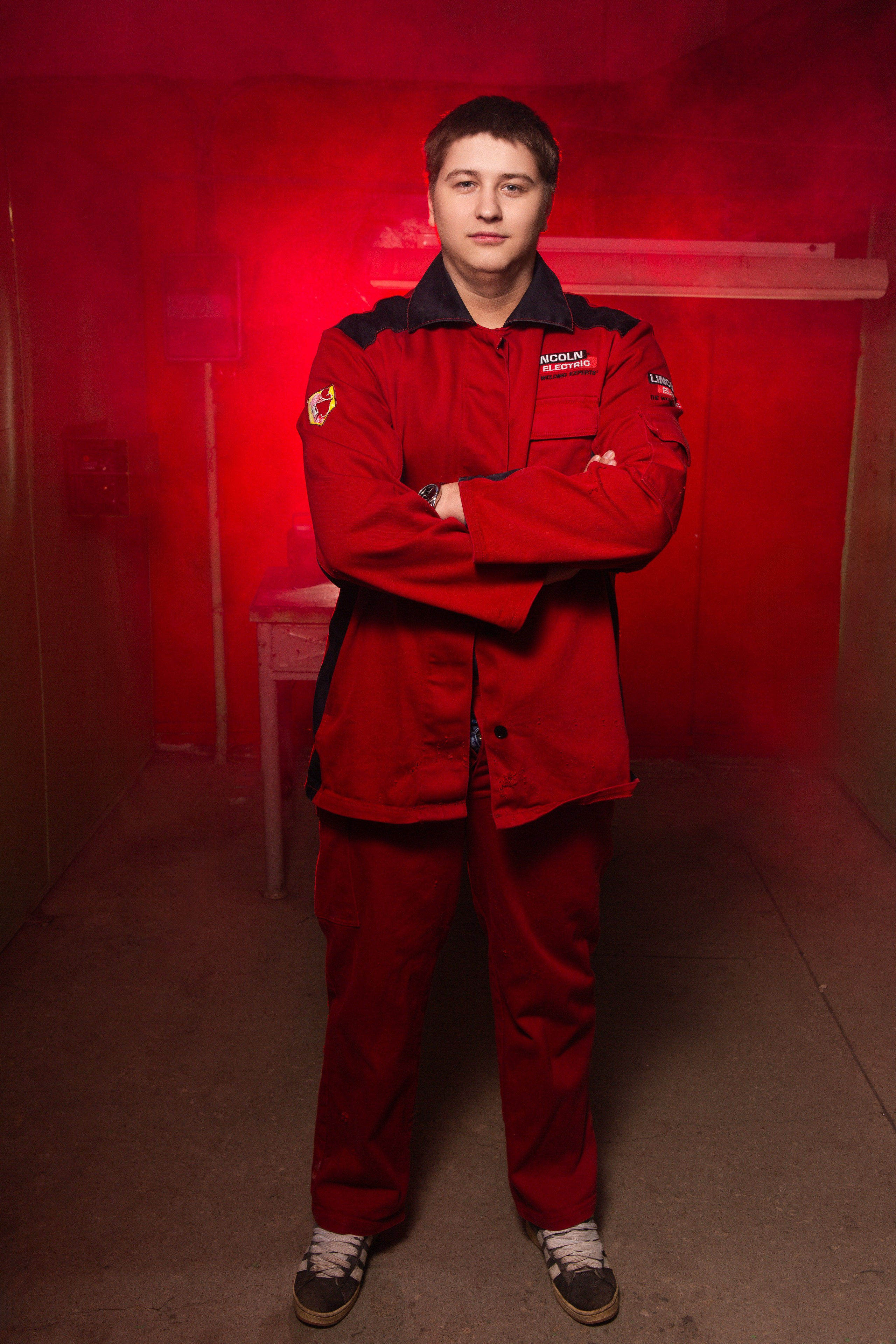 Портретная Фотосессия в Цеху для Выпускников Сварщиков | Твой Альбом Мценск. ТВОЙ АЛЬБОМ / ТВОИ ПРАВИЛА