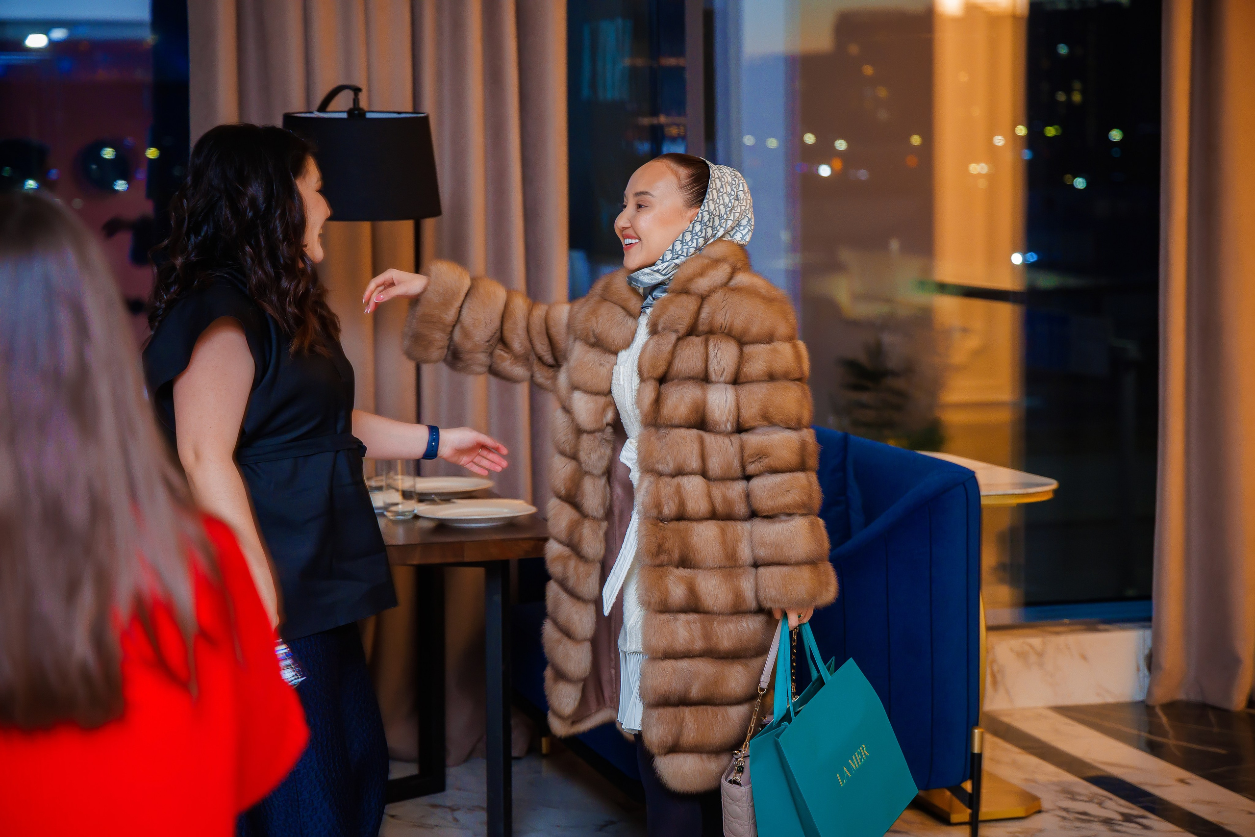 Мероприятие в заведении. Семейный и Свадебный фотограф в Астане Александр Астапов