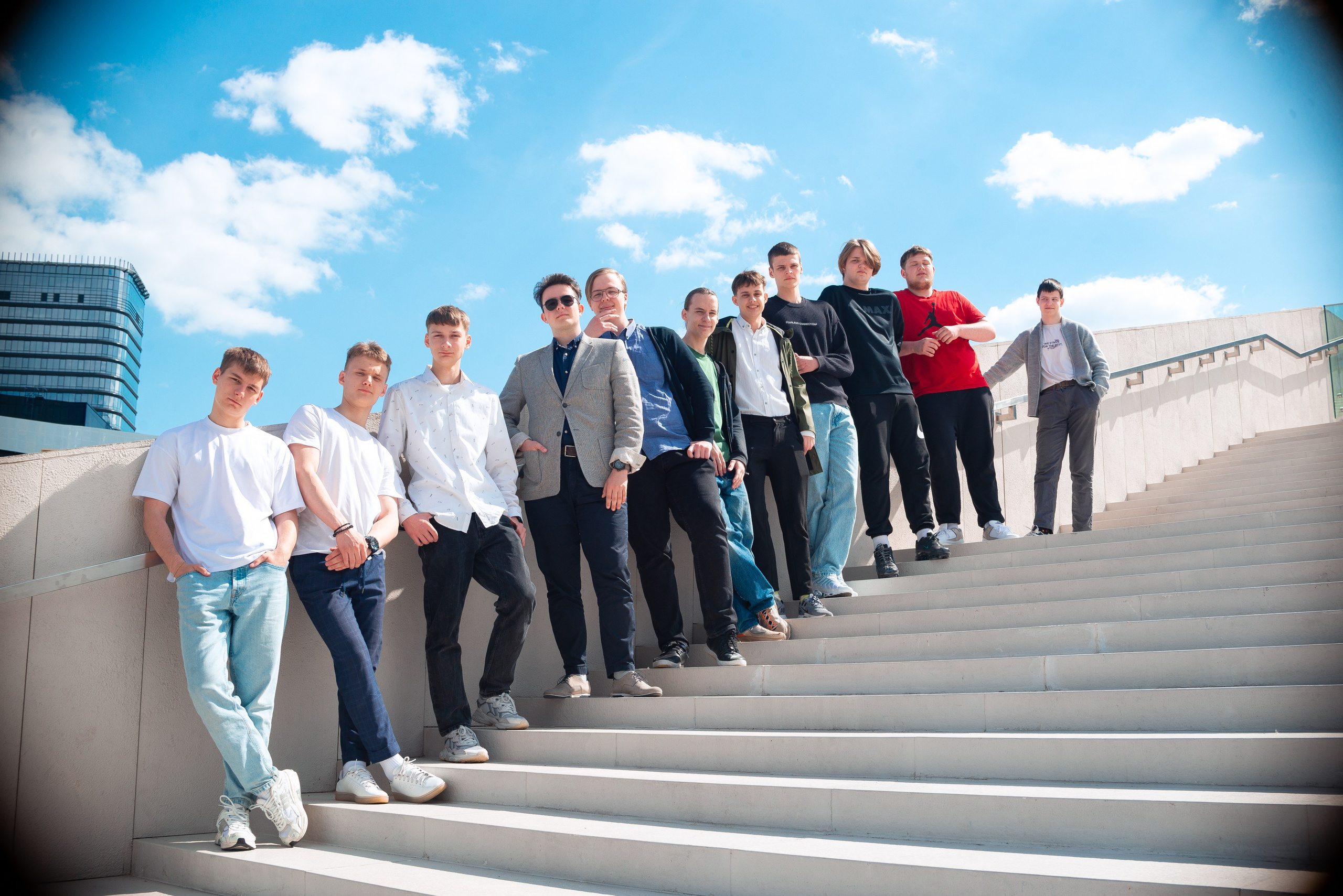 Выпускные альбомы 11 класс. Семейный фотограф на выписку из роддома и крещение Минск Настя Гришук