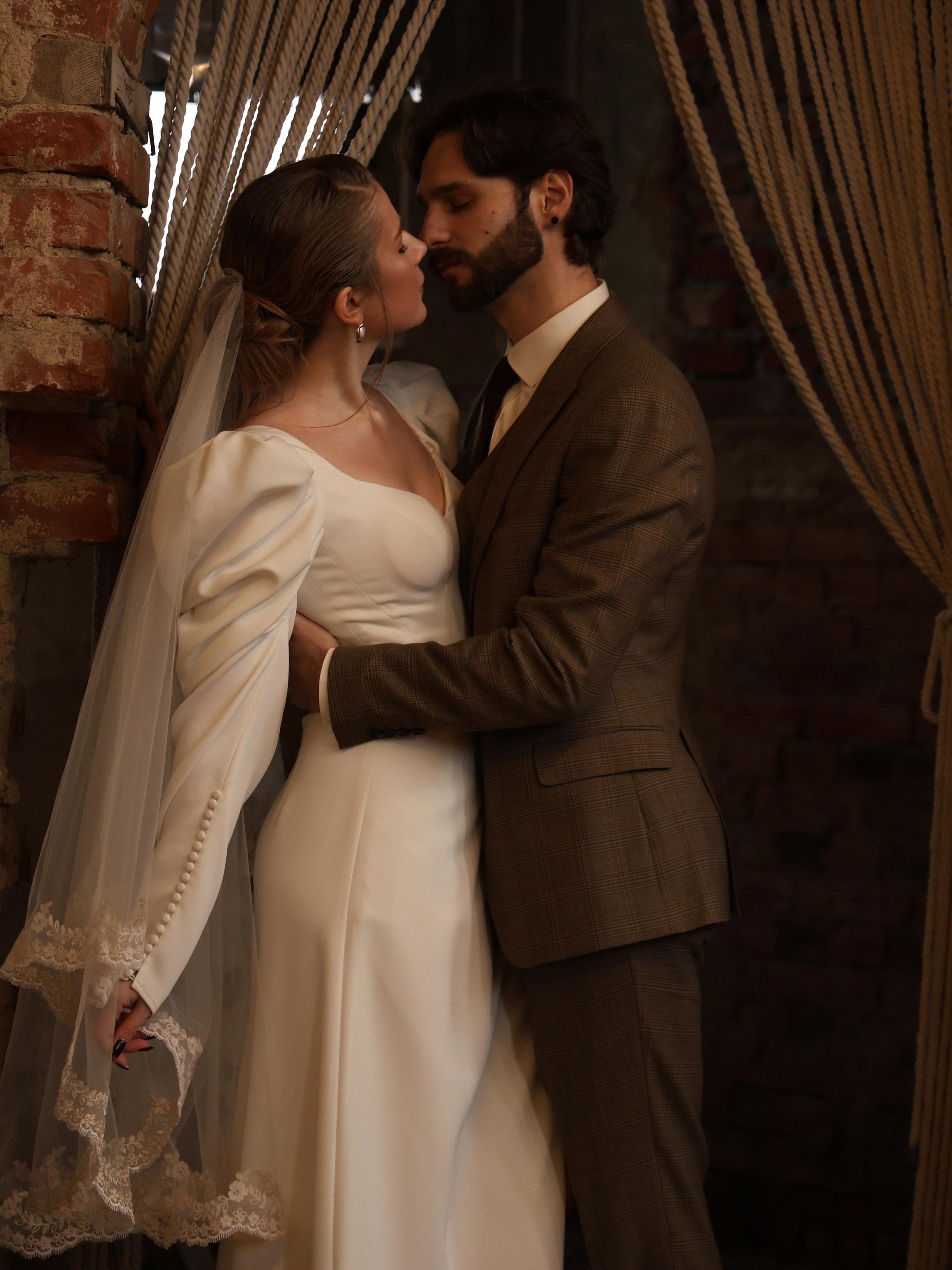 Евгений & Марина | старая кирха. Фотограф в Калининграде Сокирко Светлана