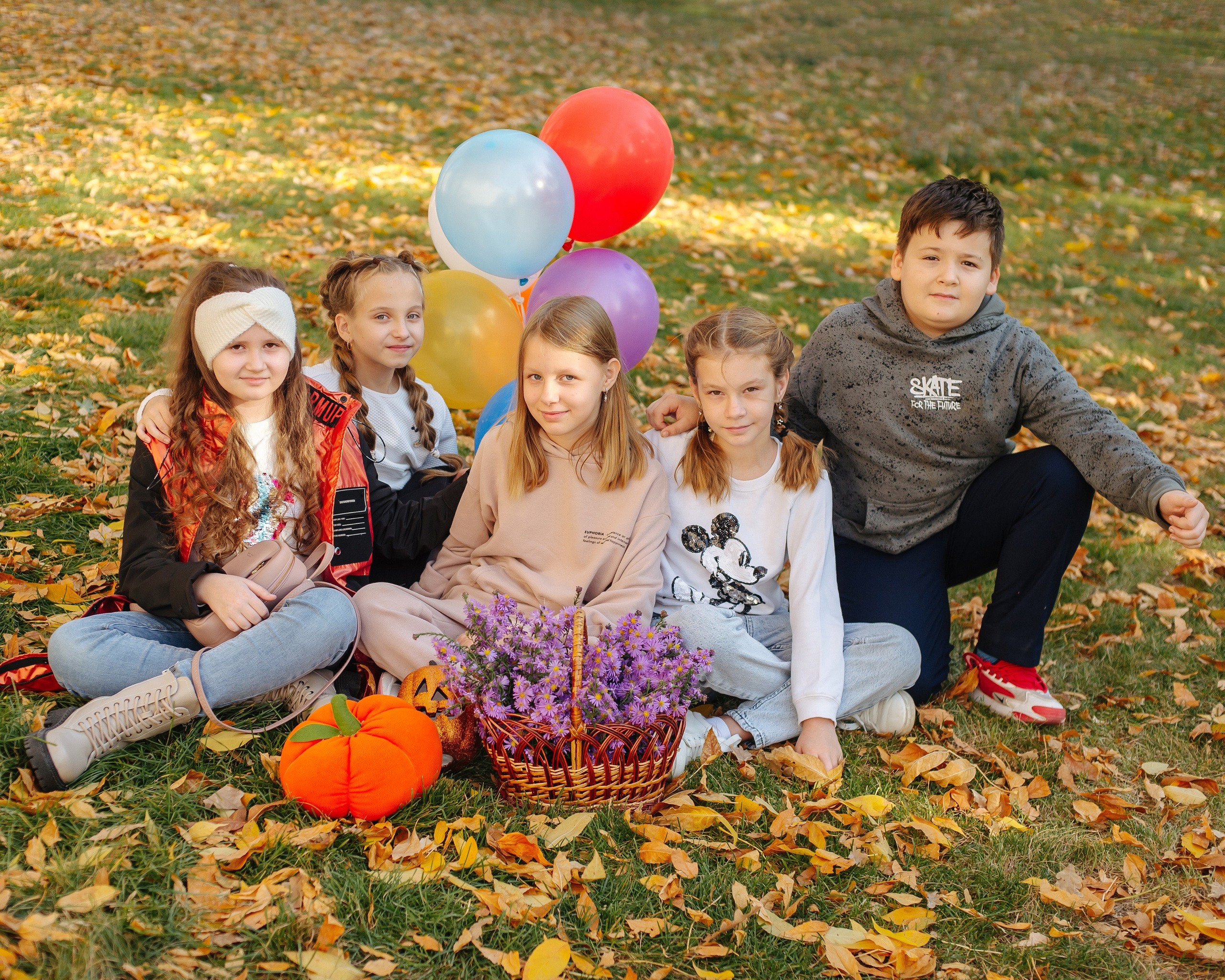 Выпускные альбомы со скидкой!. Выпускные альбомы в Москве и в Астрахани