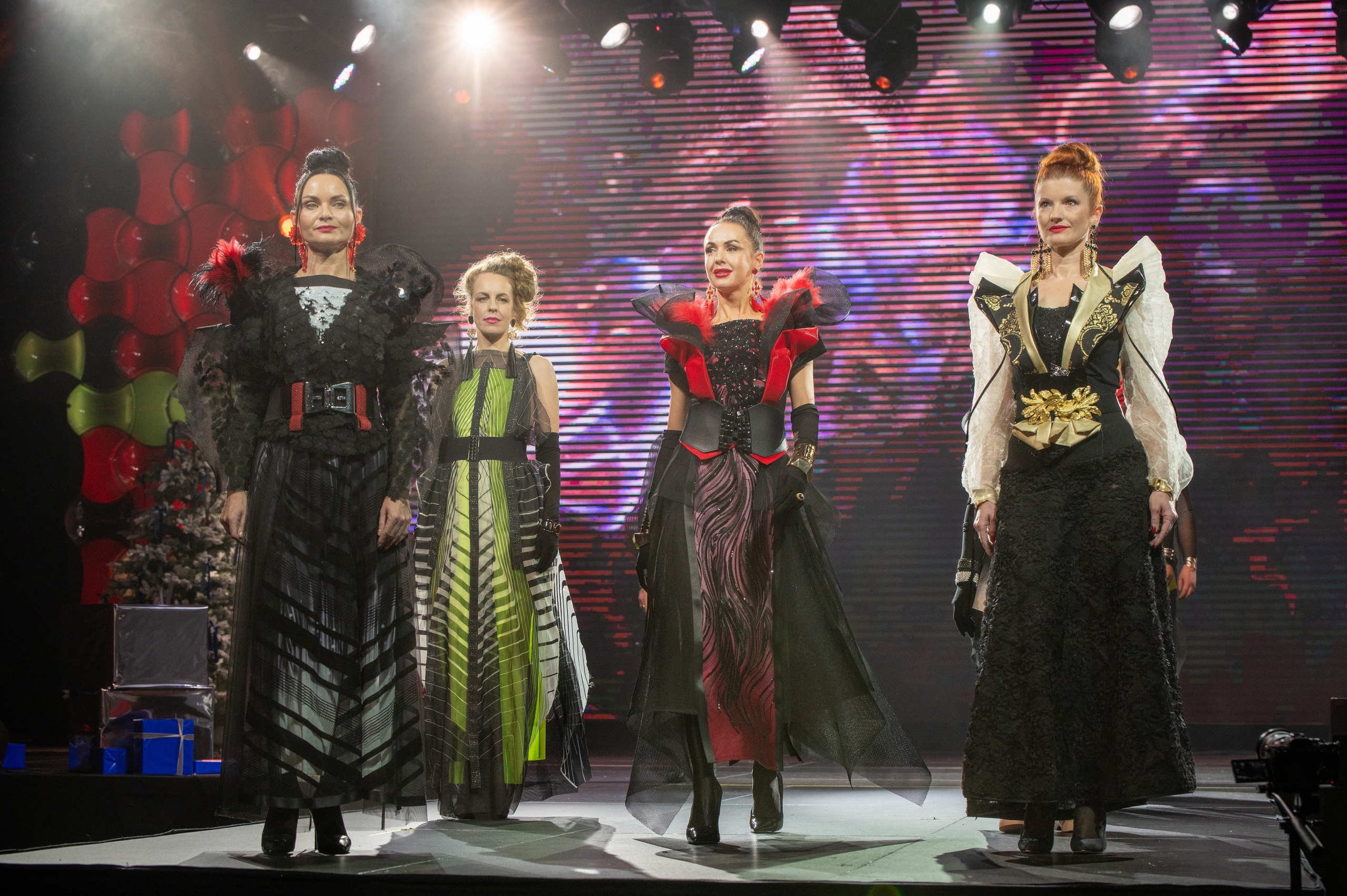 Большая новогодняя тусовка. Фотоуслуги, услуги фотографа, фотографирование важных событий