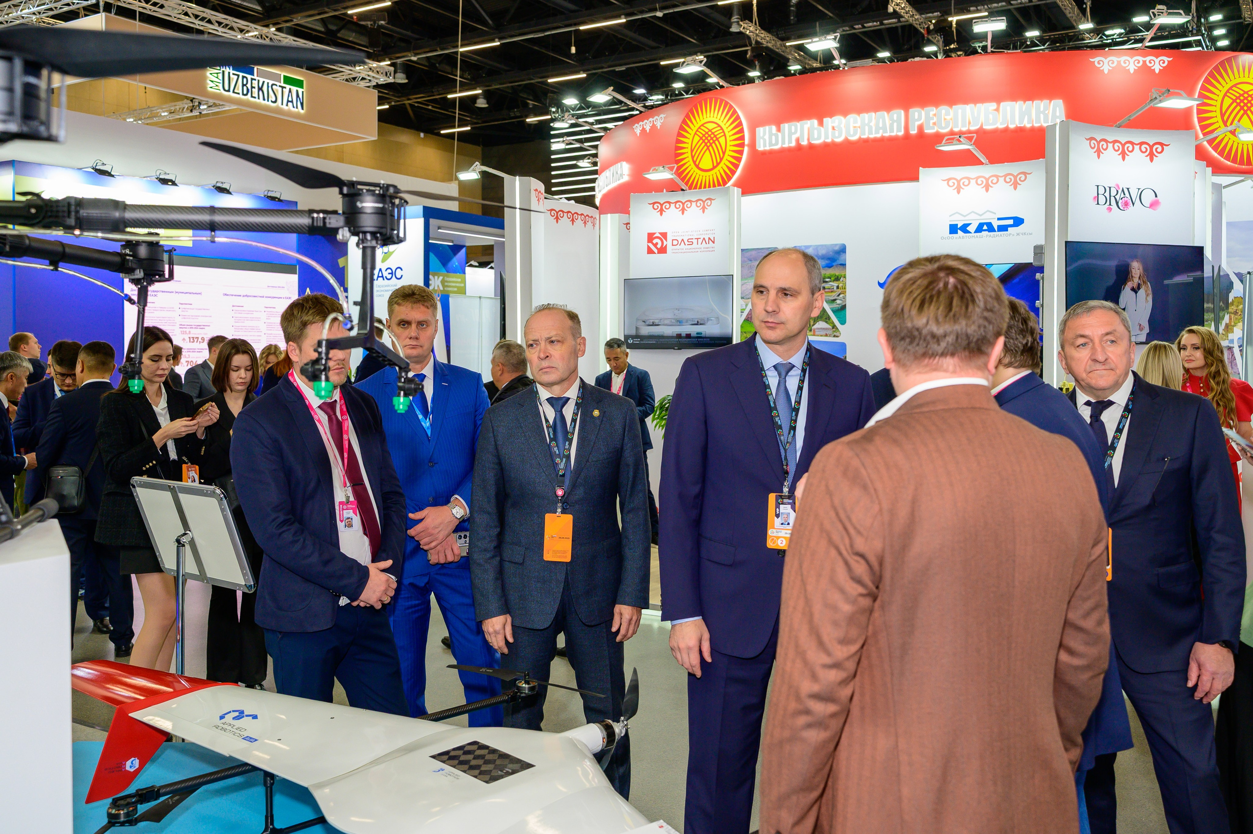 BigindustrialweekBelarus. Фотоуслуги, услуги фотографа, фотографирование важных событий