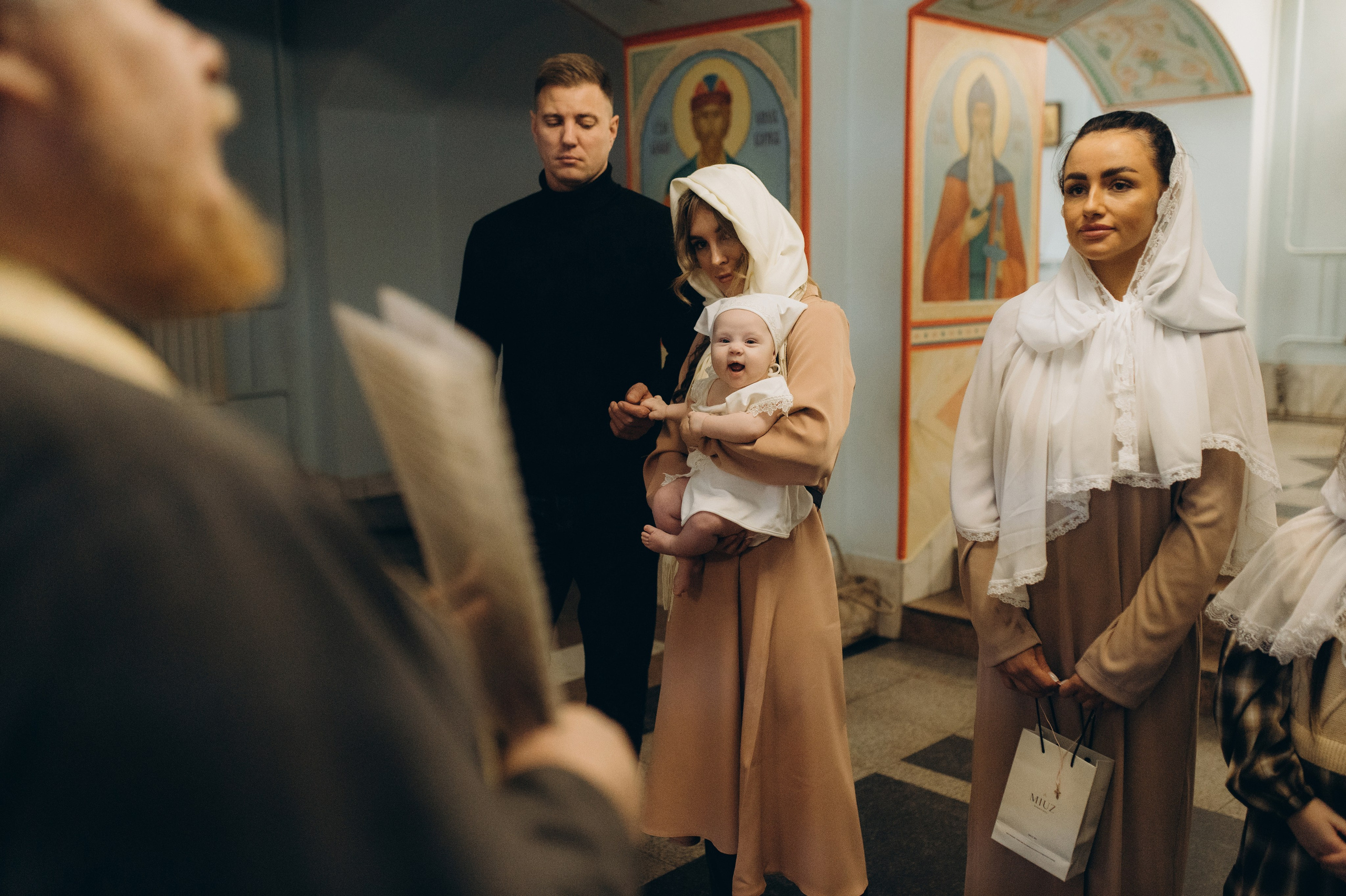 Съемка таинства крещения. Семейный фотограф в Новосибирске Женя Индрикова