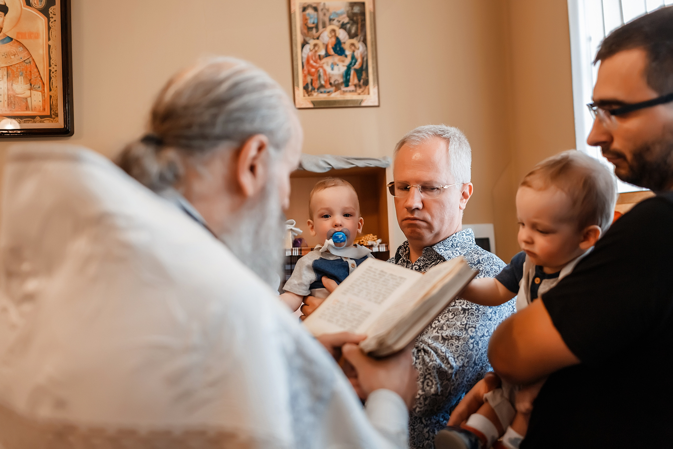 Таинство Крещения Алексея и Александра. Фотограф на Таинство Крещения и Венчания в Москве и МО