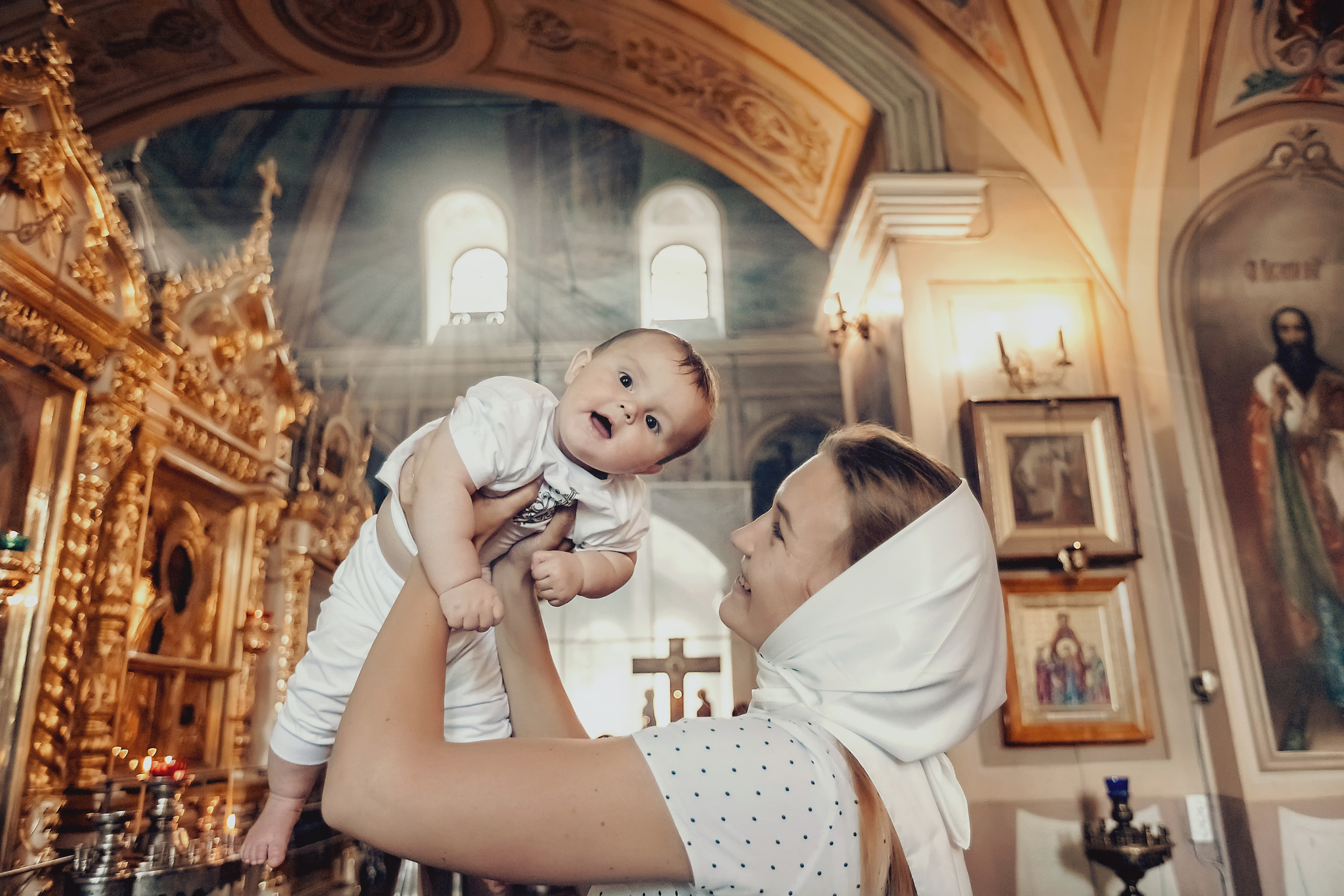 Крещение Михаила. Фотограф на Таинство Крещения и Венчания в Москве и МО
