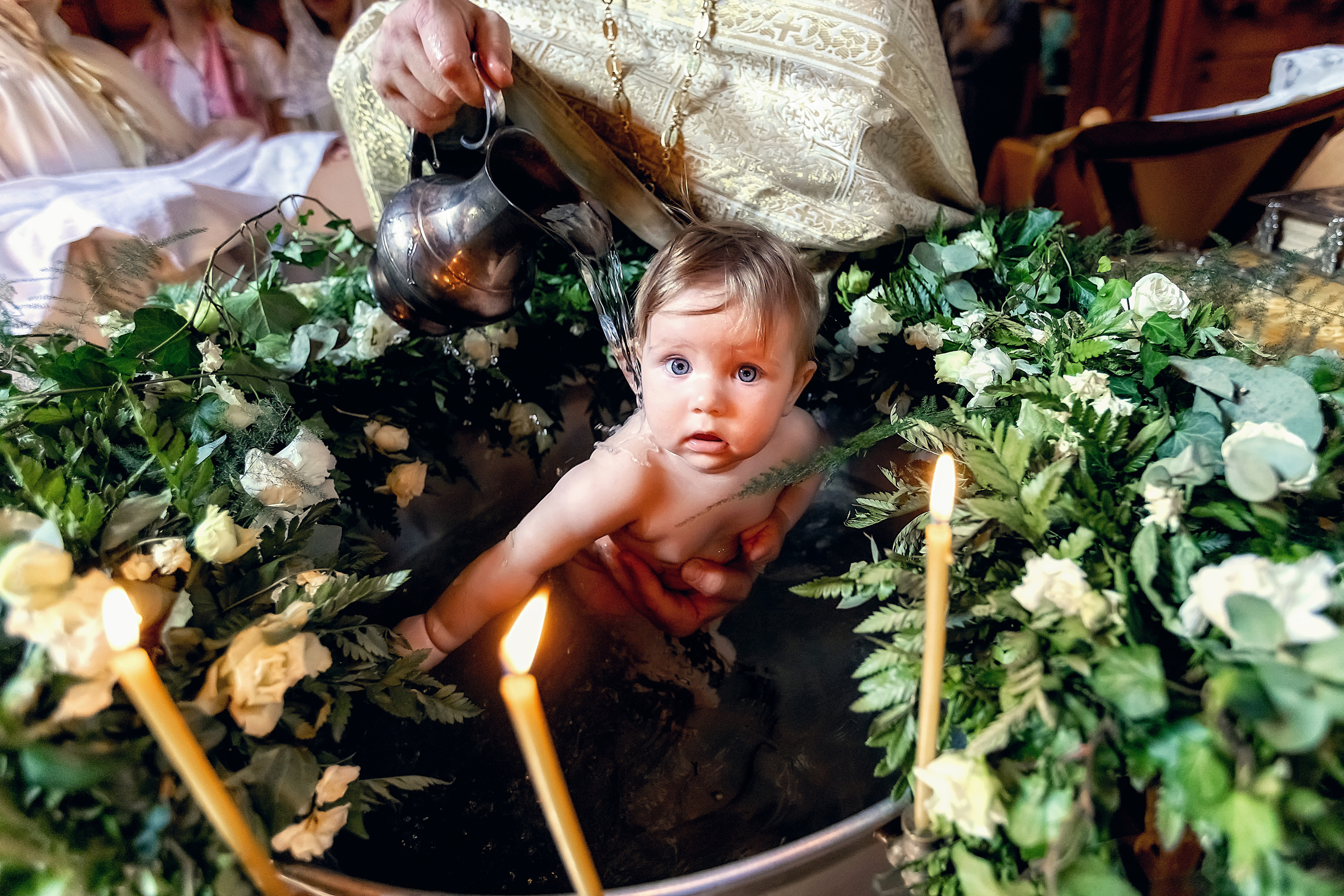 Крещение Александры. Фотограф на Таинство Крещения и Венчания в Москве и МО